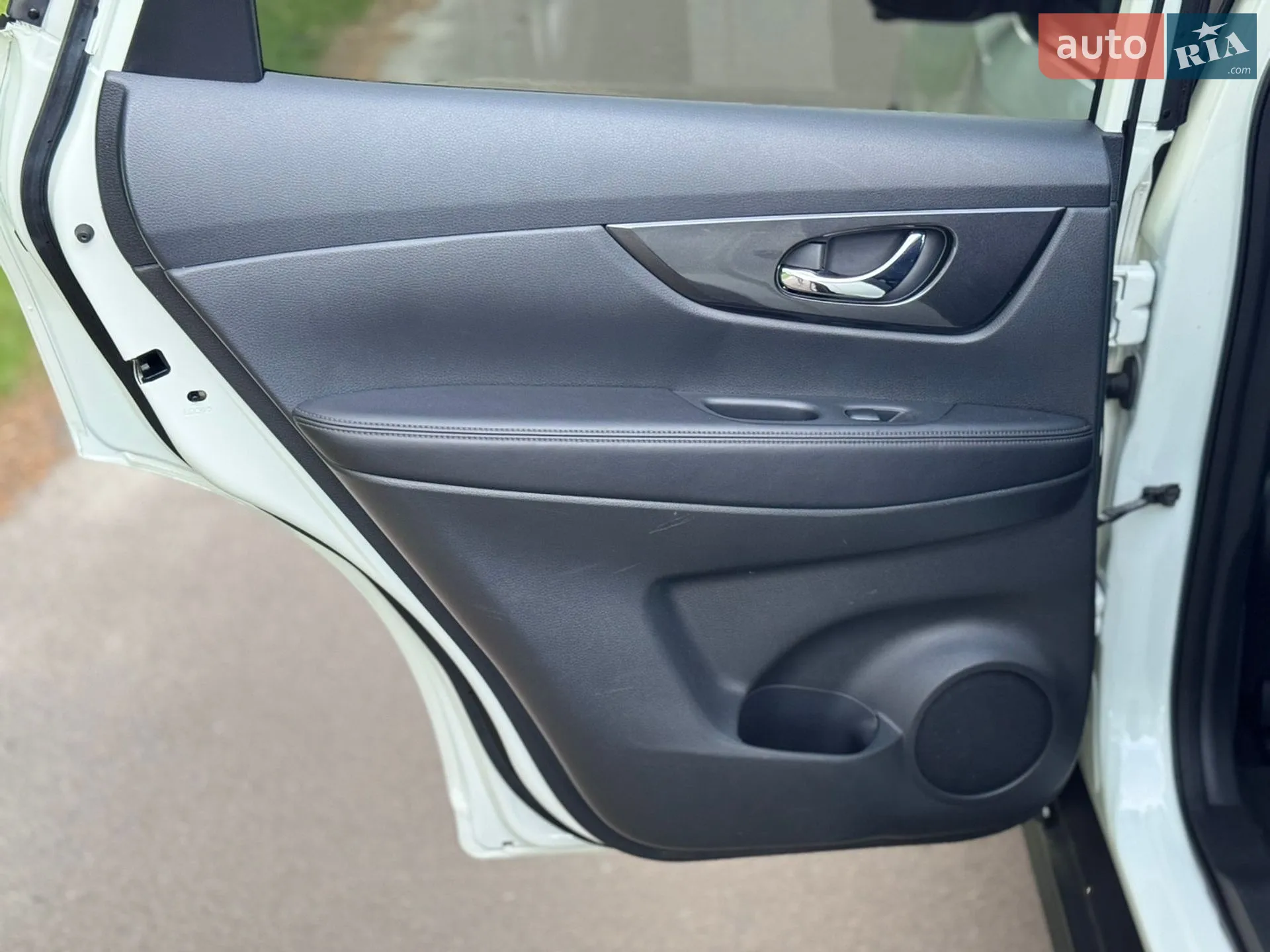 2017 Nissan Rogue - мініатюра 35