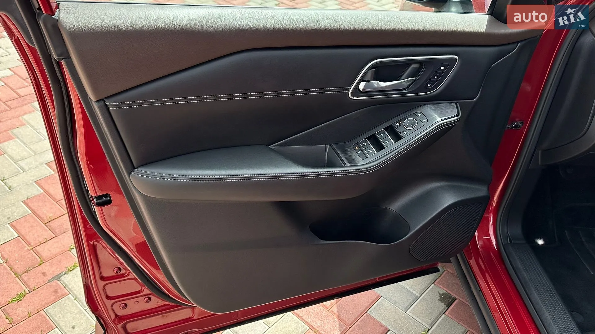 2021 Nissan Rogue - мініатюра 17