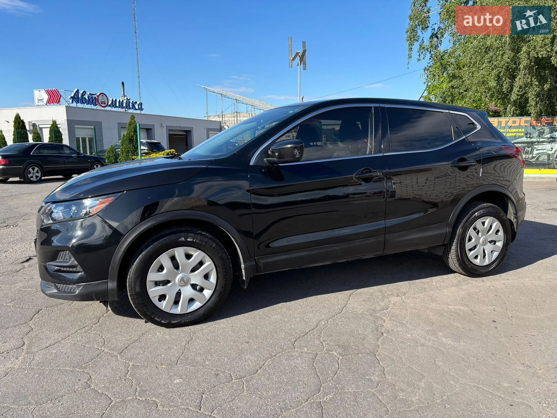2019 Nissan Rogue - мініатюра 2