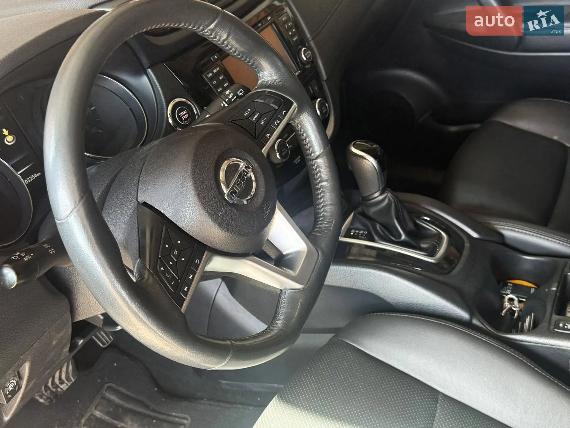 2017 Nissan Rogue - мініатюра 16