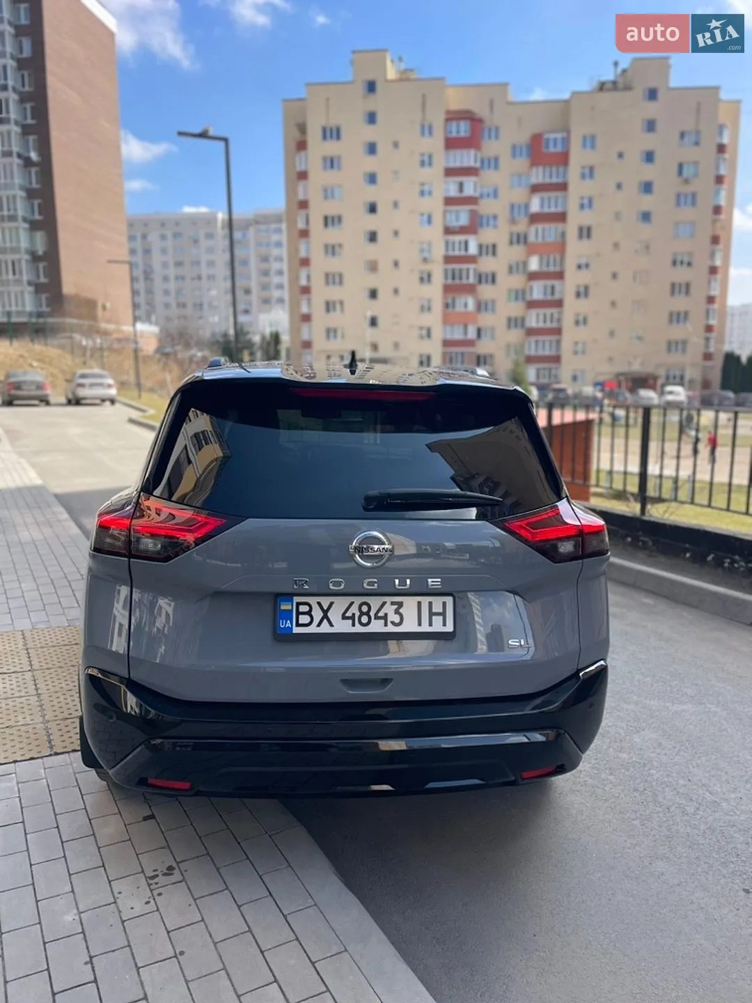 2021 Nissan Rogue - мініатюра 21