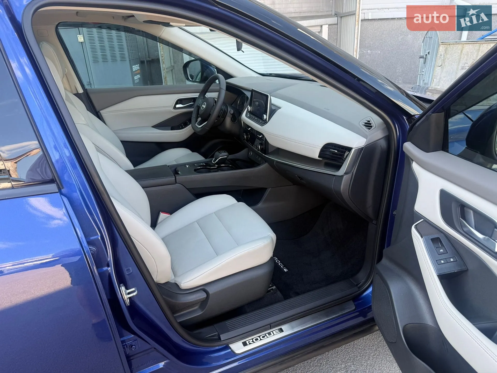 2020 Nissan Rogue - мініатюра 11