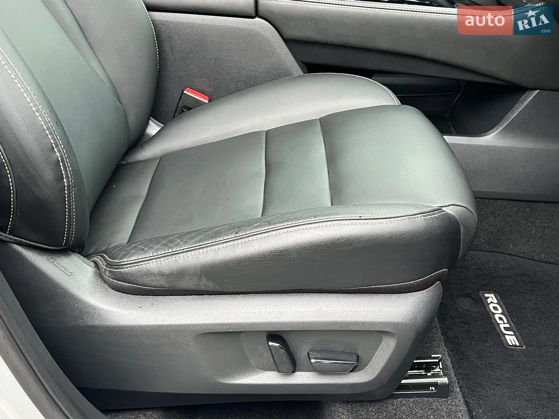2021 Nissan Rogue - мініатюра 22