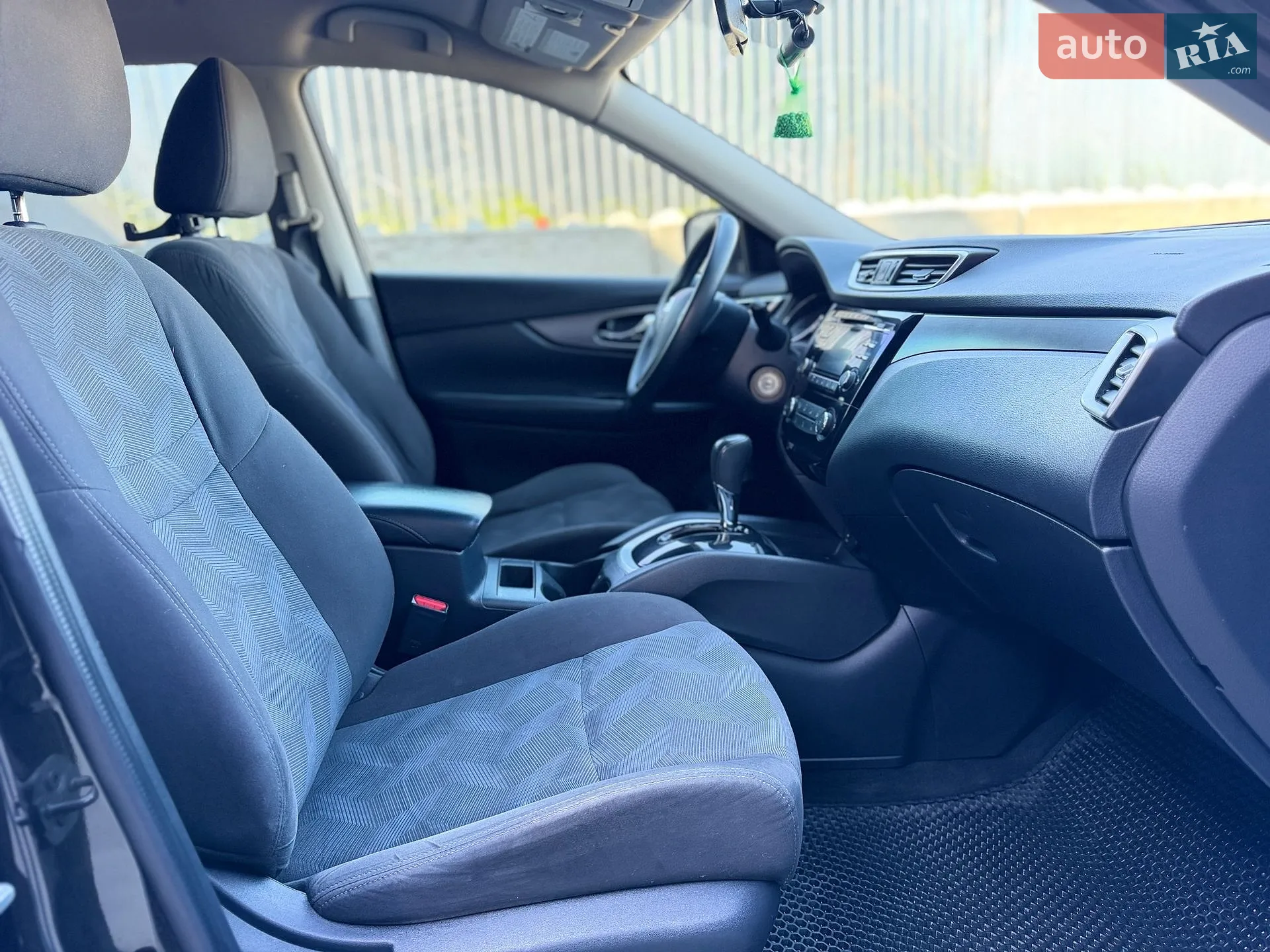 2016 Nissan Rogue - мініатюра 88