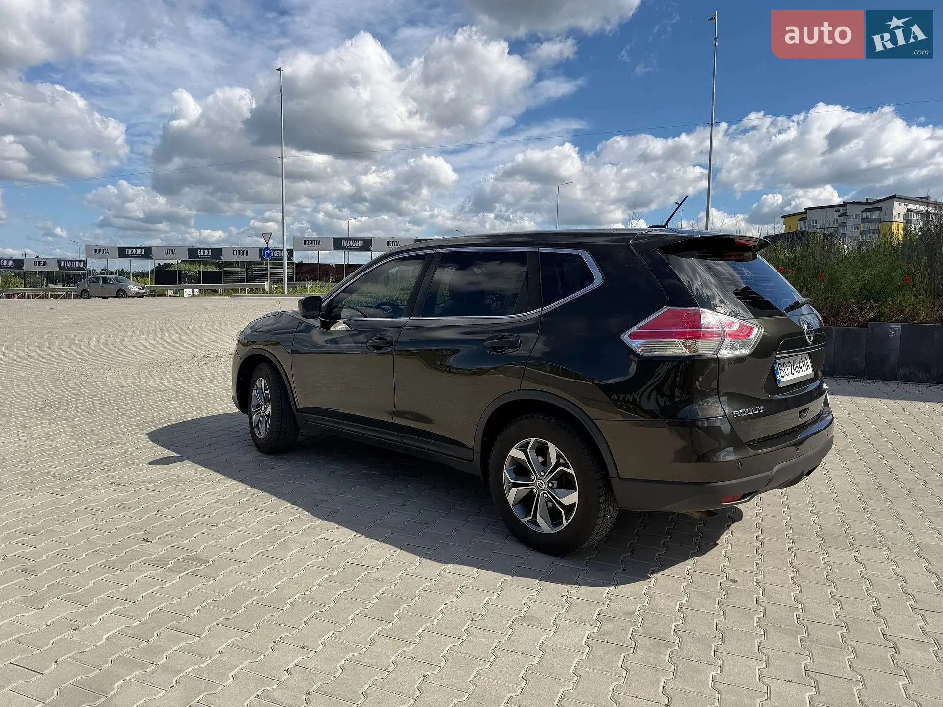 2016 Nissan Rogue - мініатюра 12