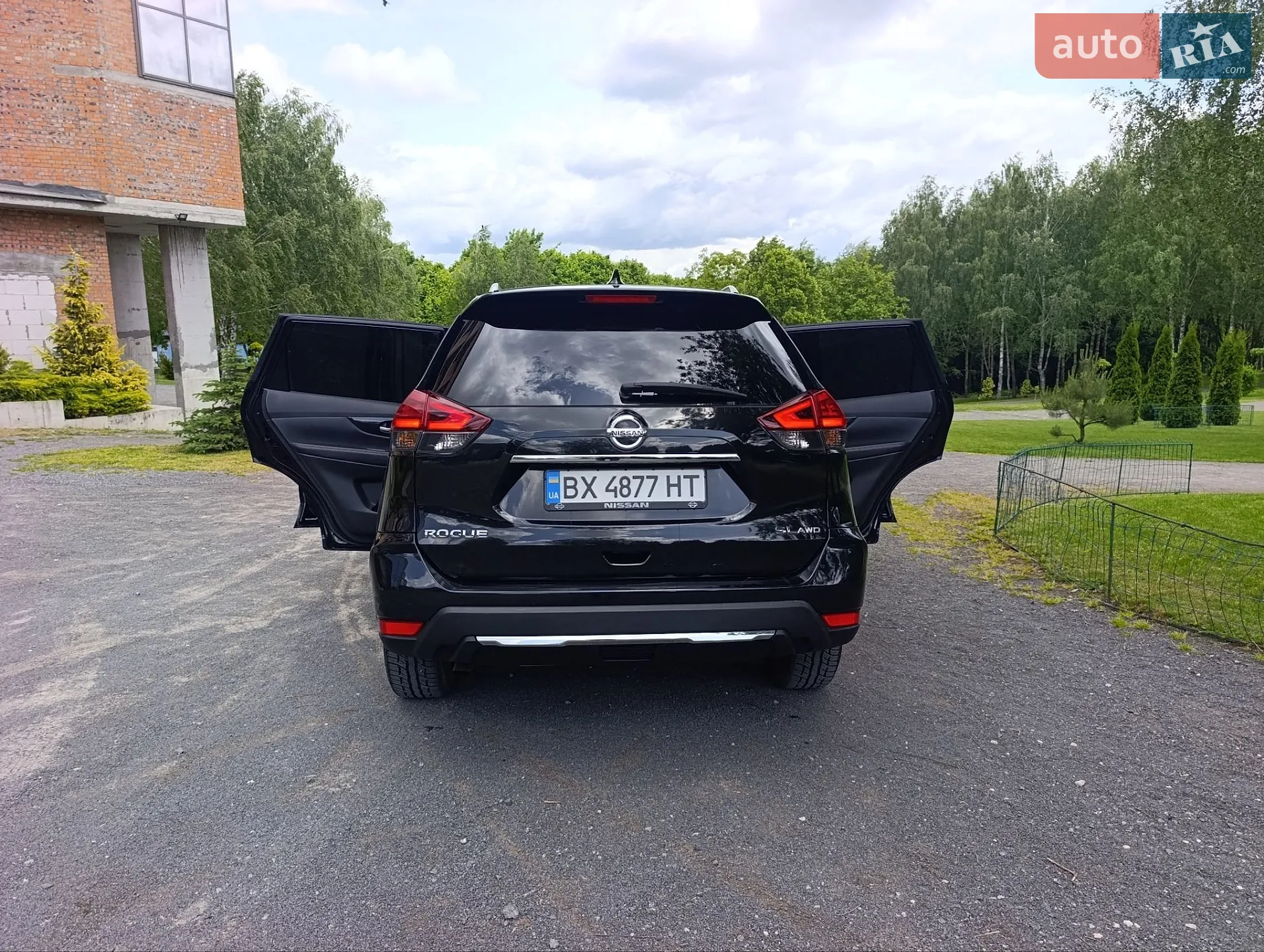2017 Nissan Rogue - мініатюра 12