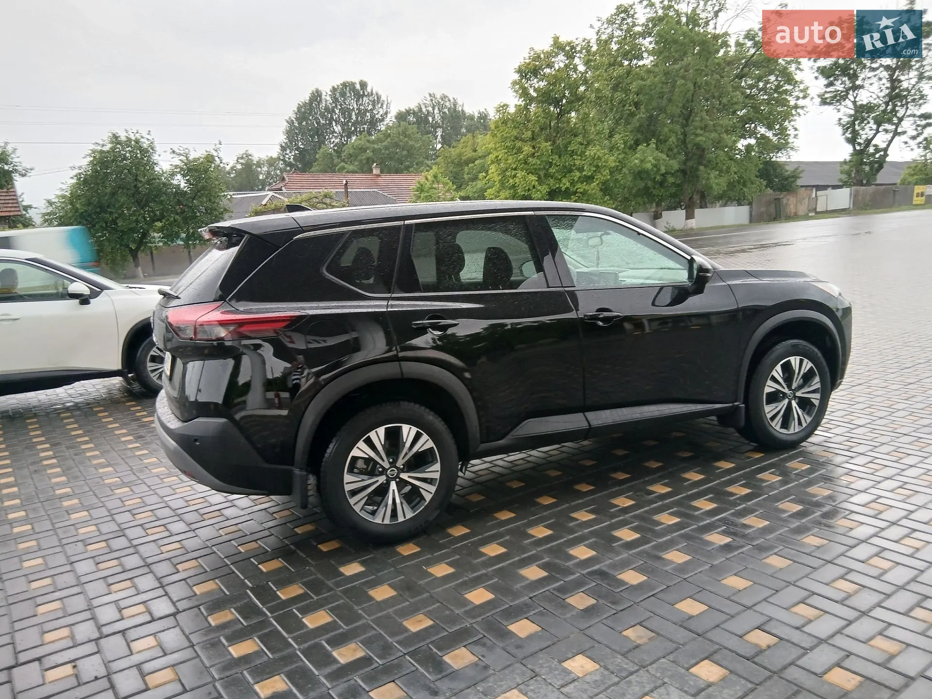 2021 Nissan Rogue - мініатюра 4