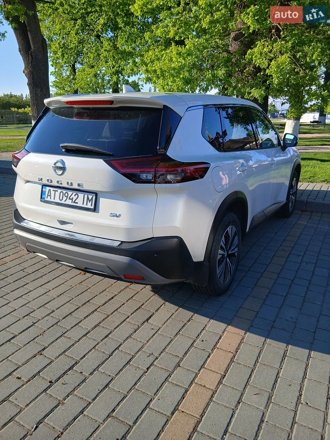 2021 Nissan Rogue - мініатюра 8