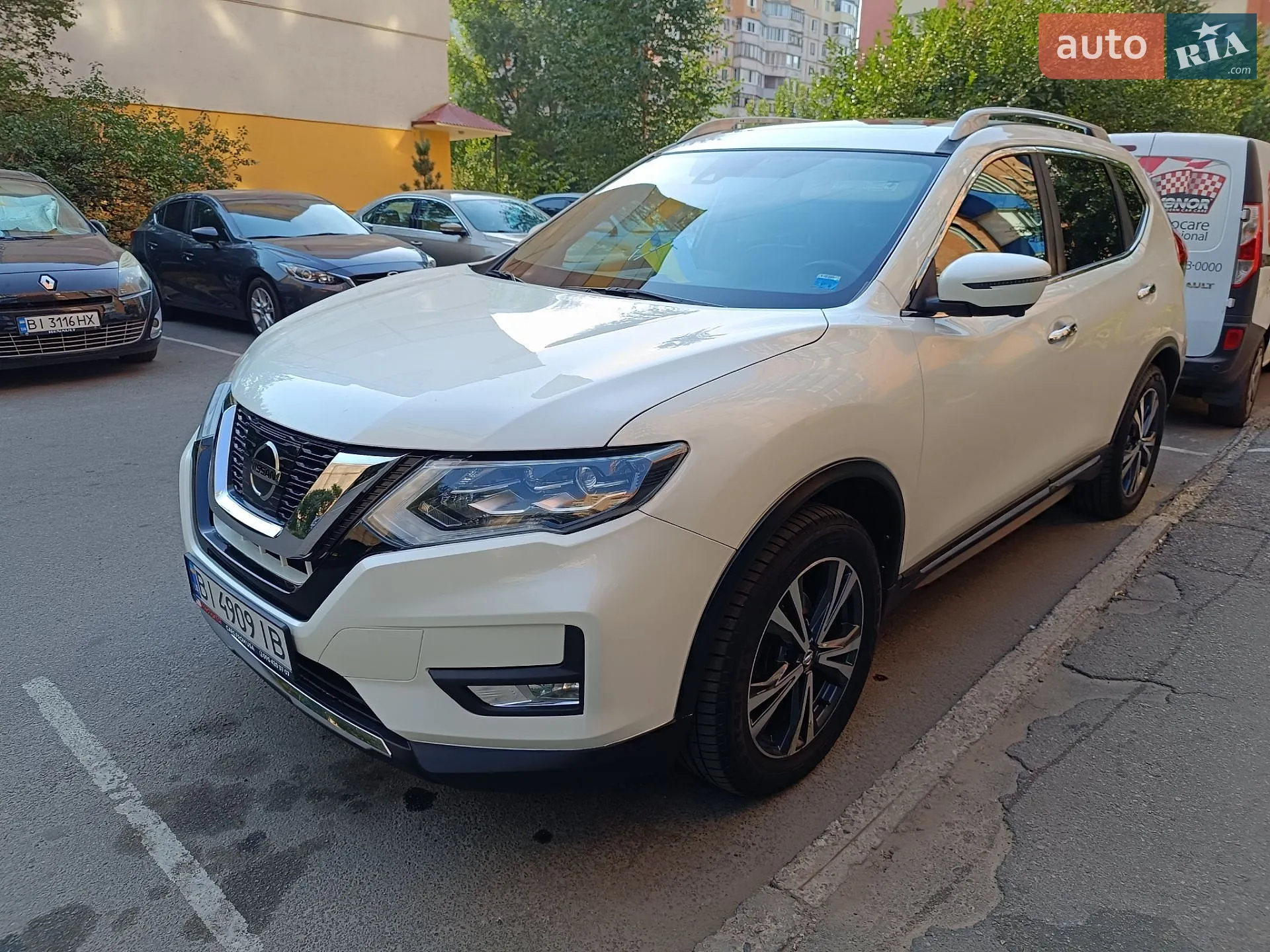 2017 Nissan Rogue - мініатюра 19