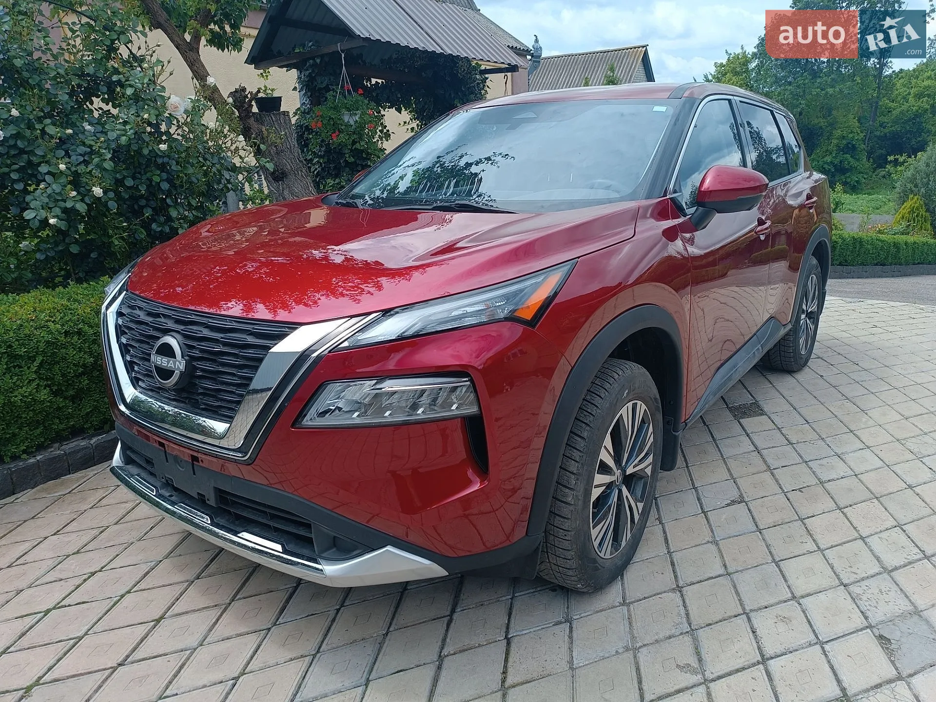 2021 Nissan Rogue - мініатюра 2
