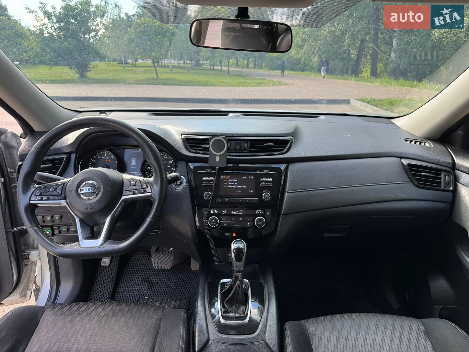 2016 Nissan Rogue - мініатюра 14