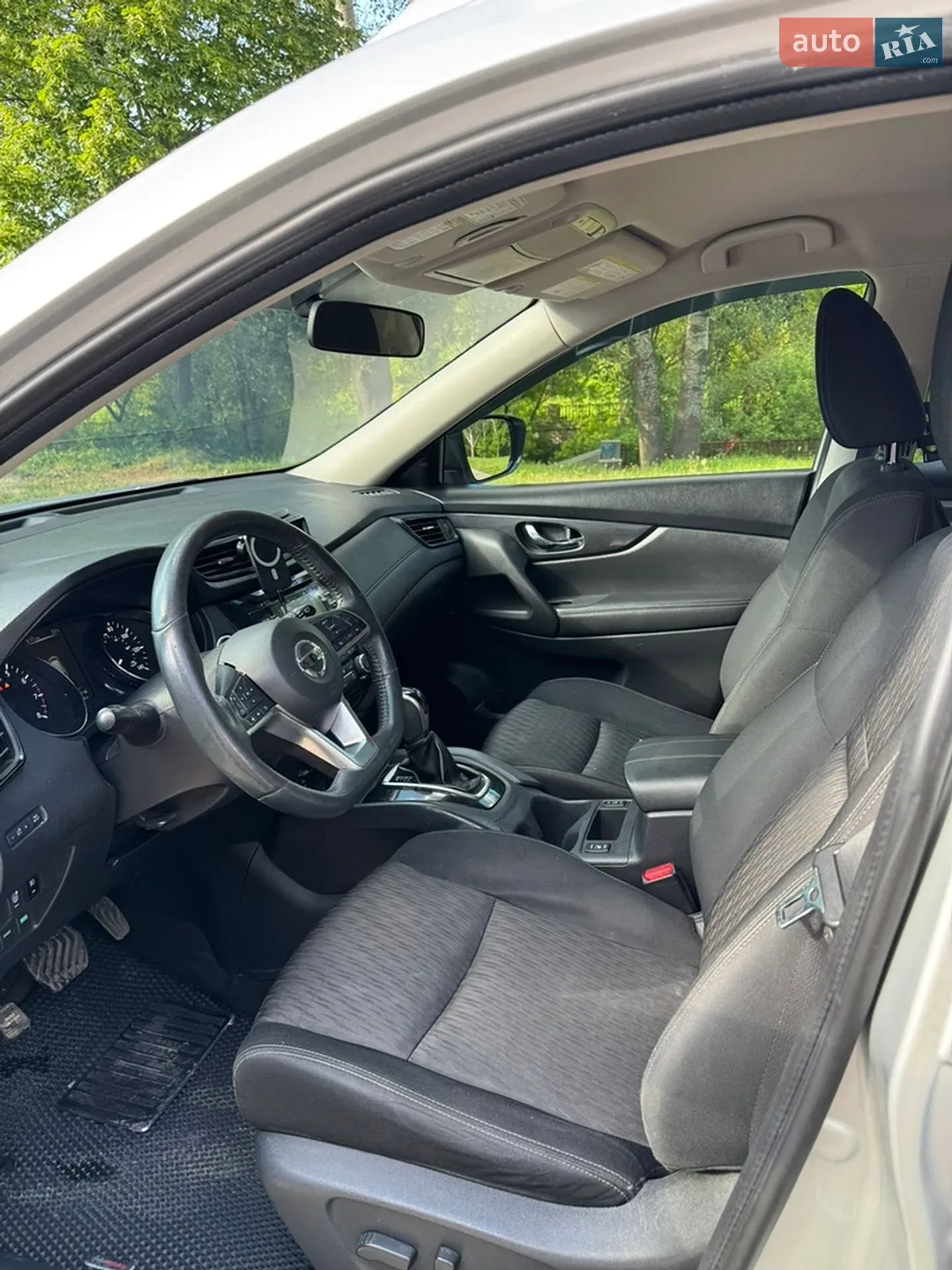 2016 Nissan Rogue - мініатюра 18