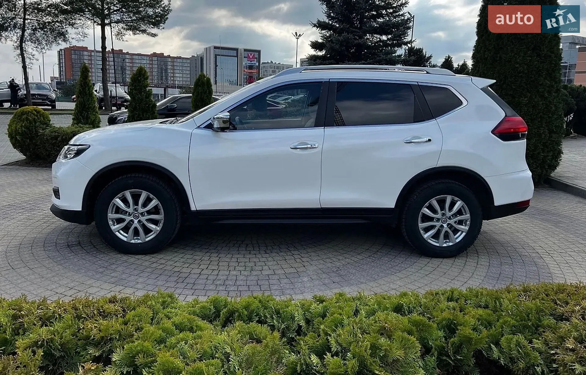 2017 Nissan Rogue - мініатюра 59