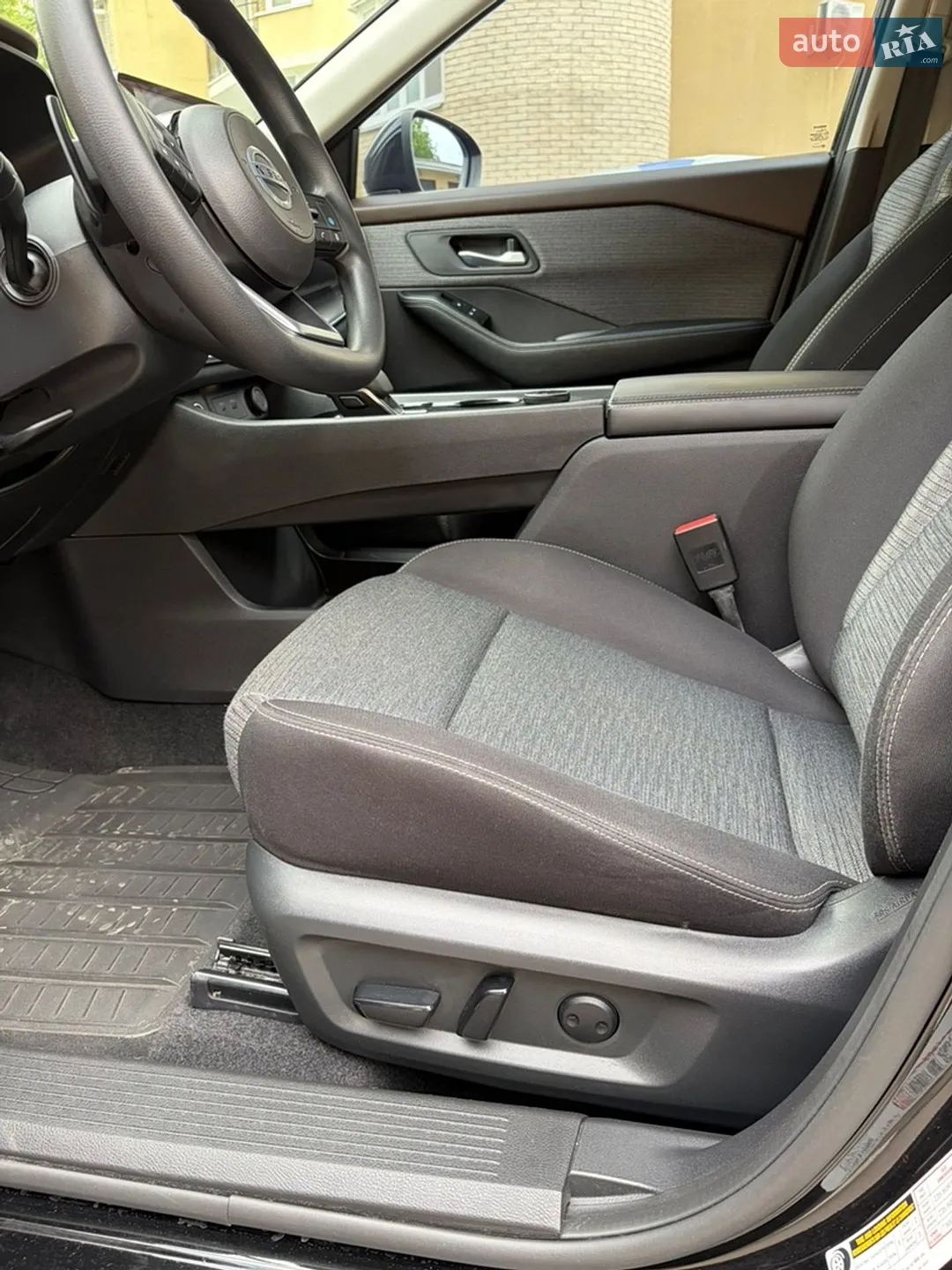 2020 Nissan Rogue - мініатюра 24