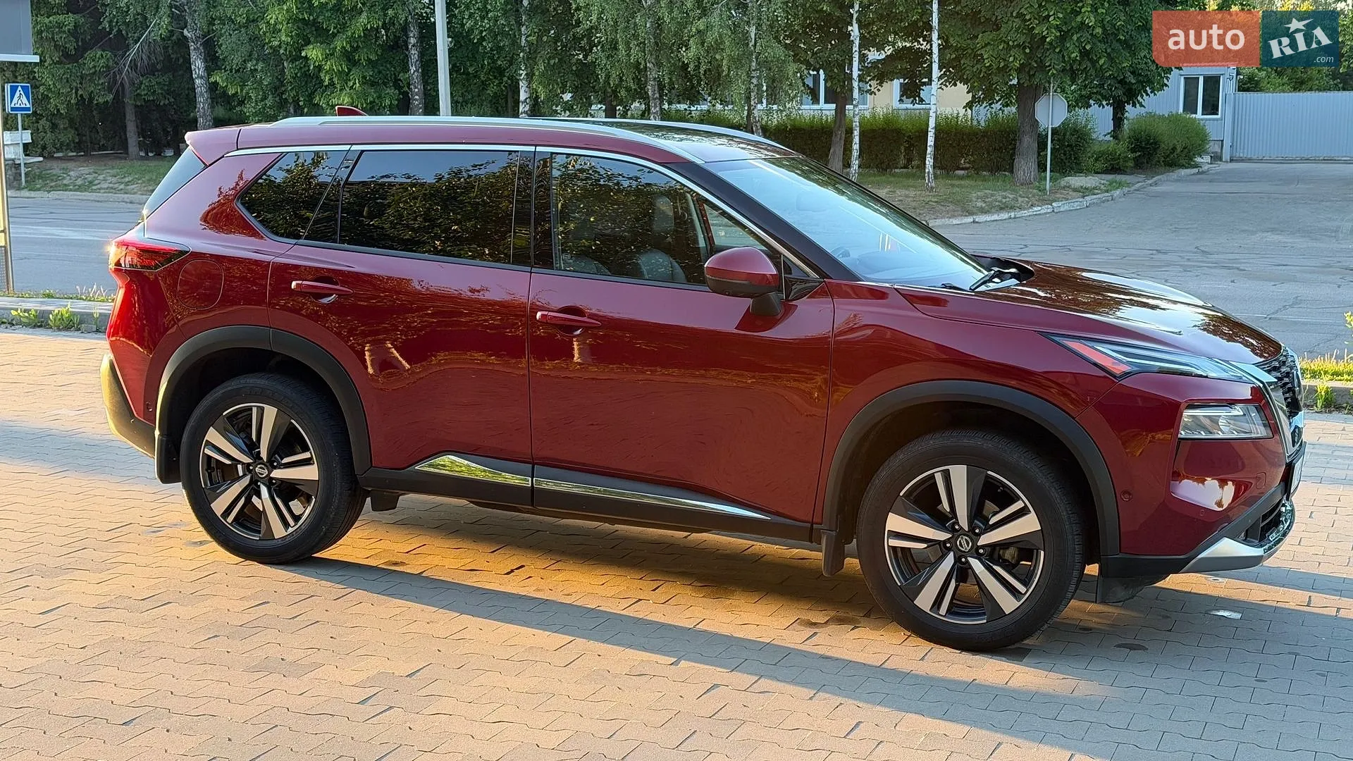2021 Nissan Rogue - мініатюра 16