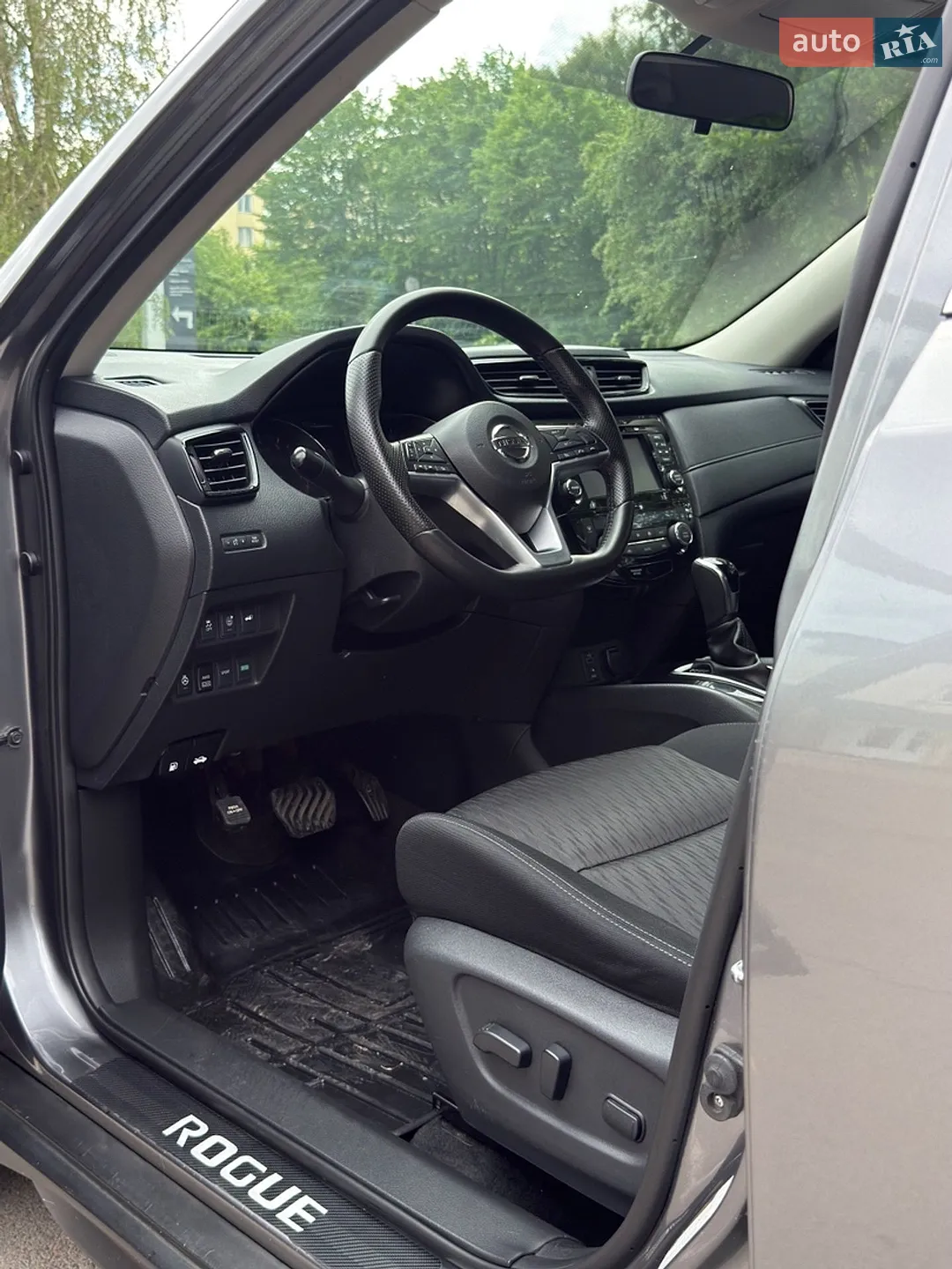 2017 Nissan Rogue - мініатюра 7