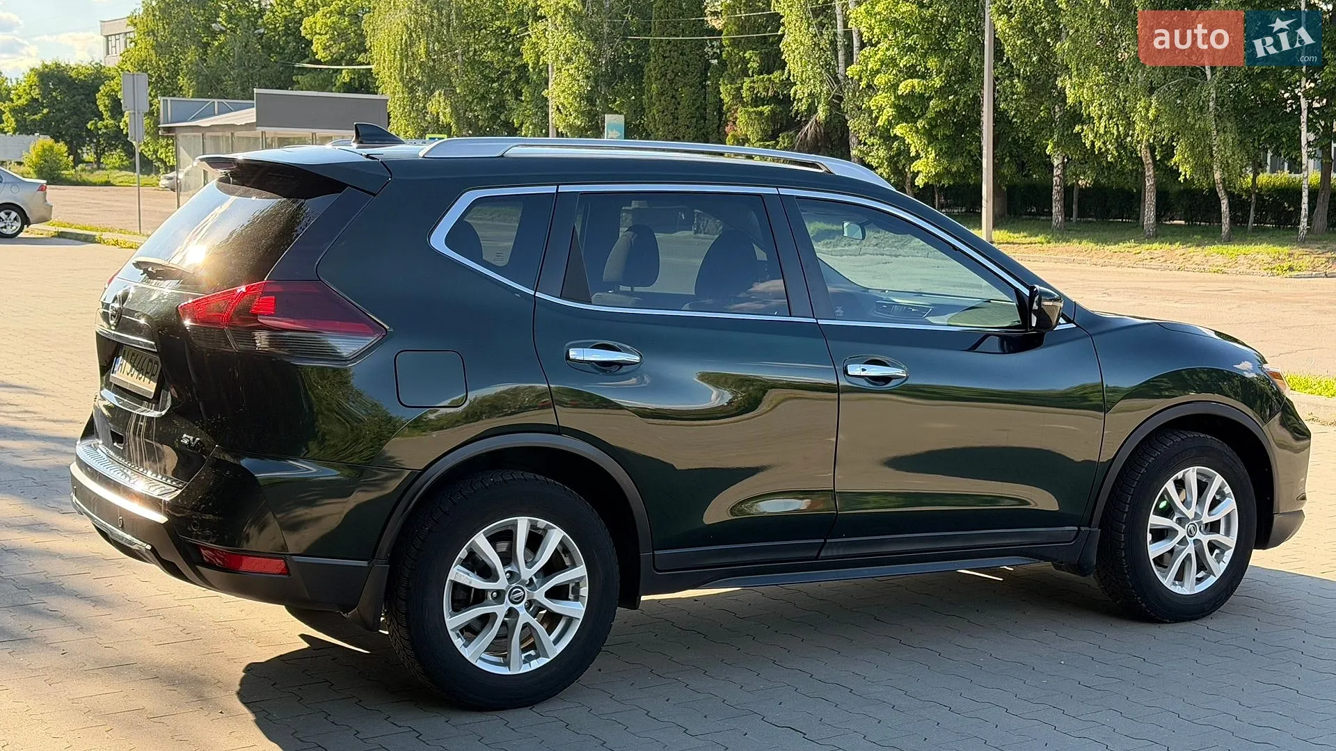 2019 Nissan Rogue - мініатюра 12