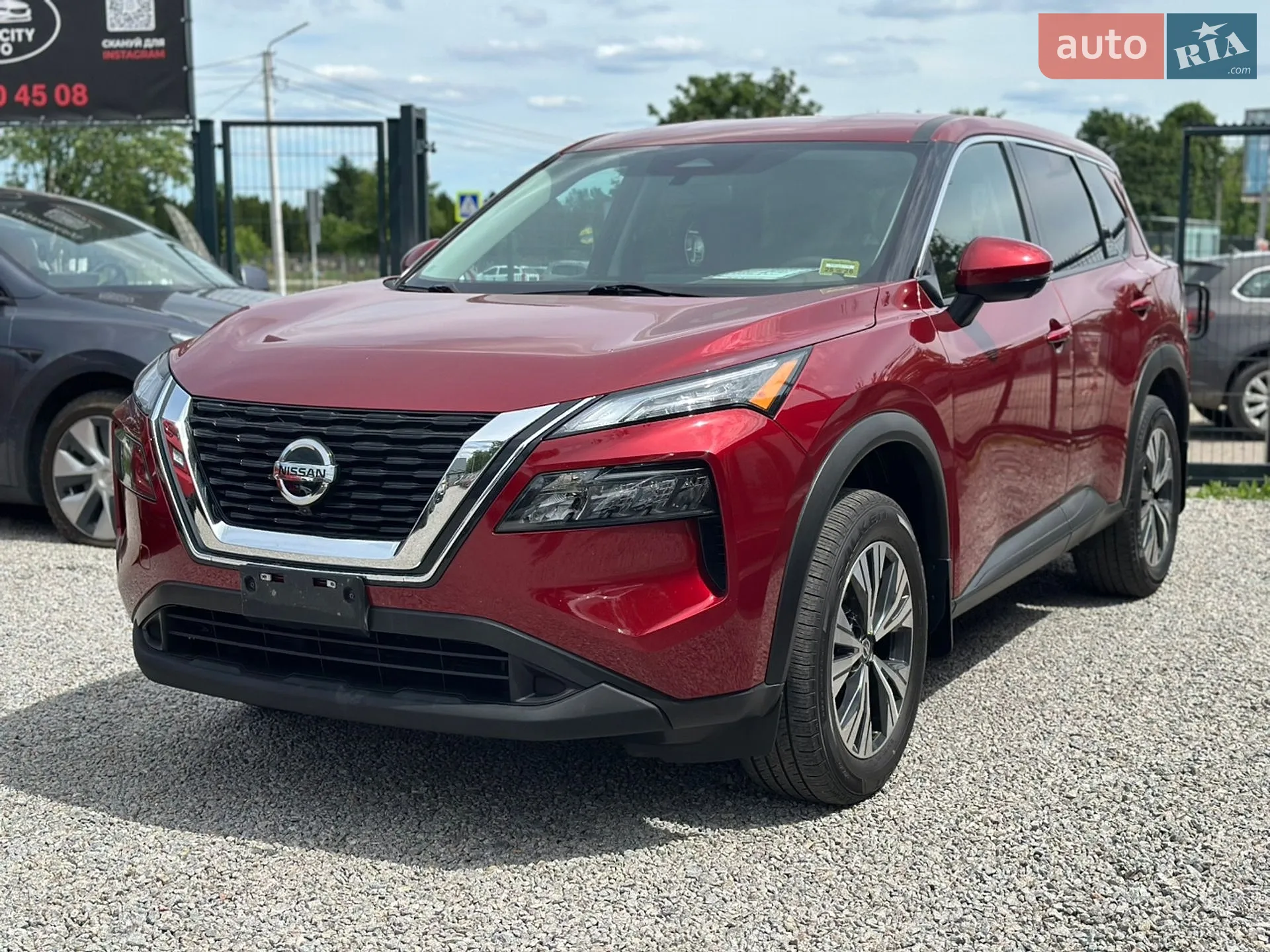2021 Nissan Rogue - фото 1