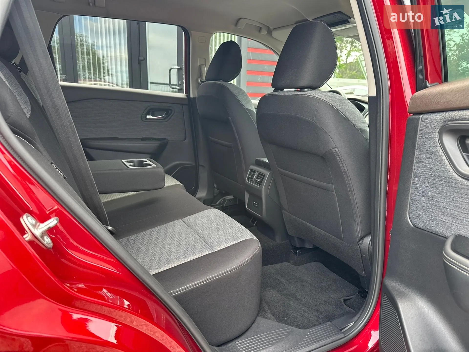 2021 Nissan Rogue - мініатюра 20