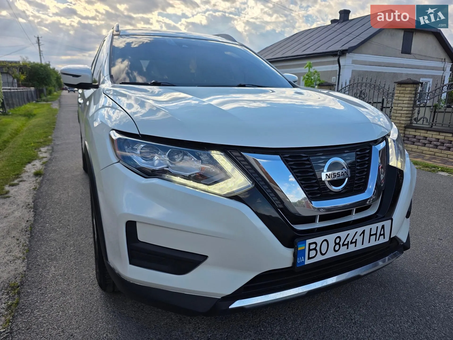 2019 Nissan Rogue - мініатюра 16