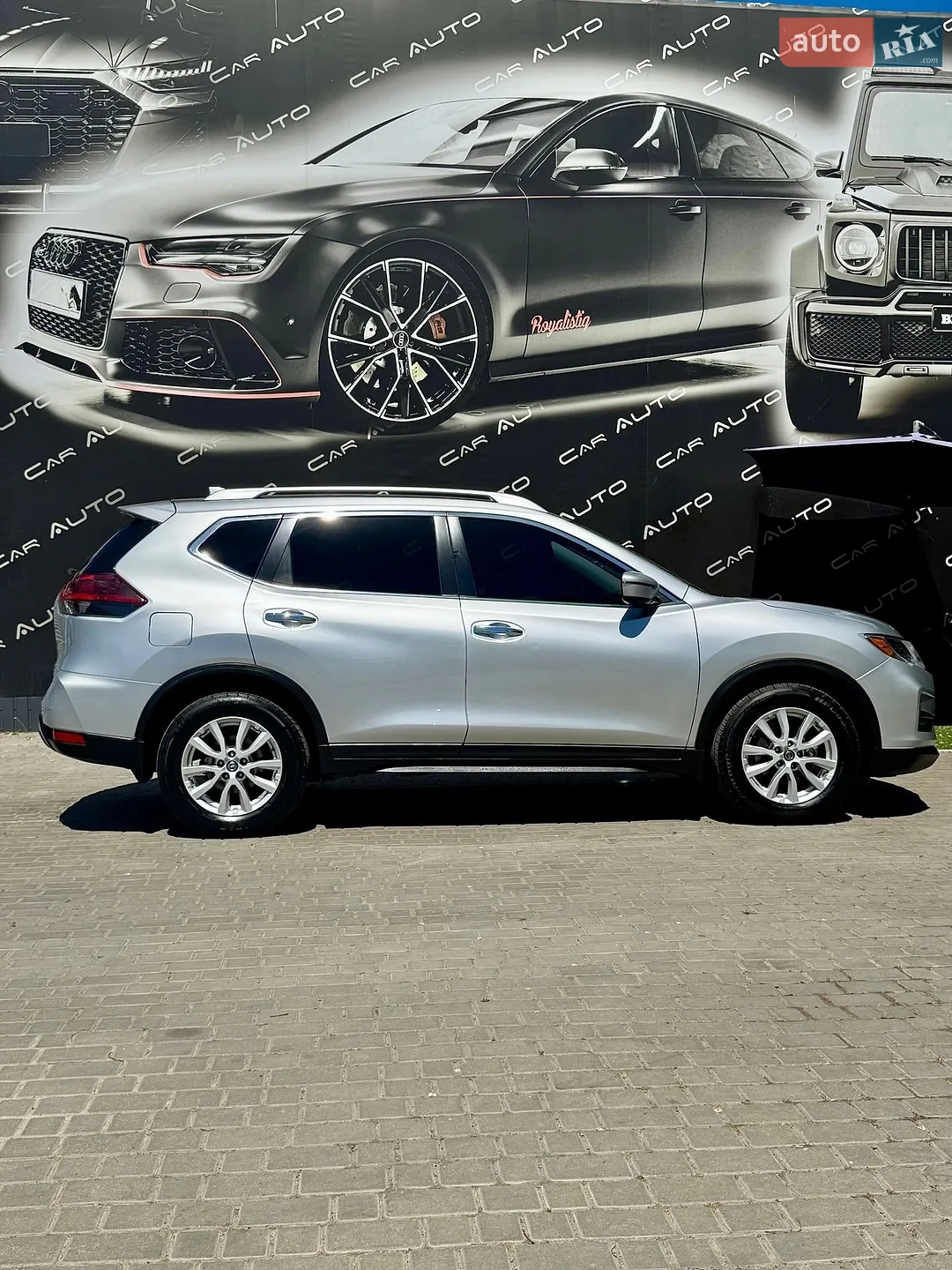 2019 Nissan Rogue - мініатюра 9