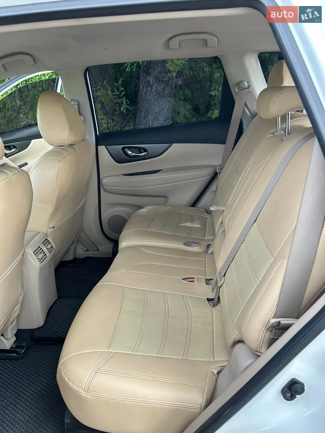2016 Nissan Rogue - мініатюра 16