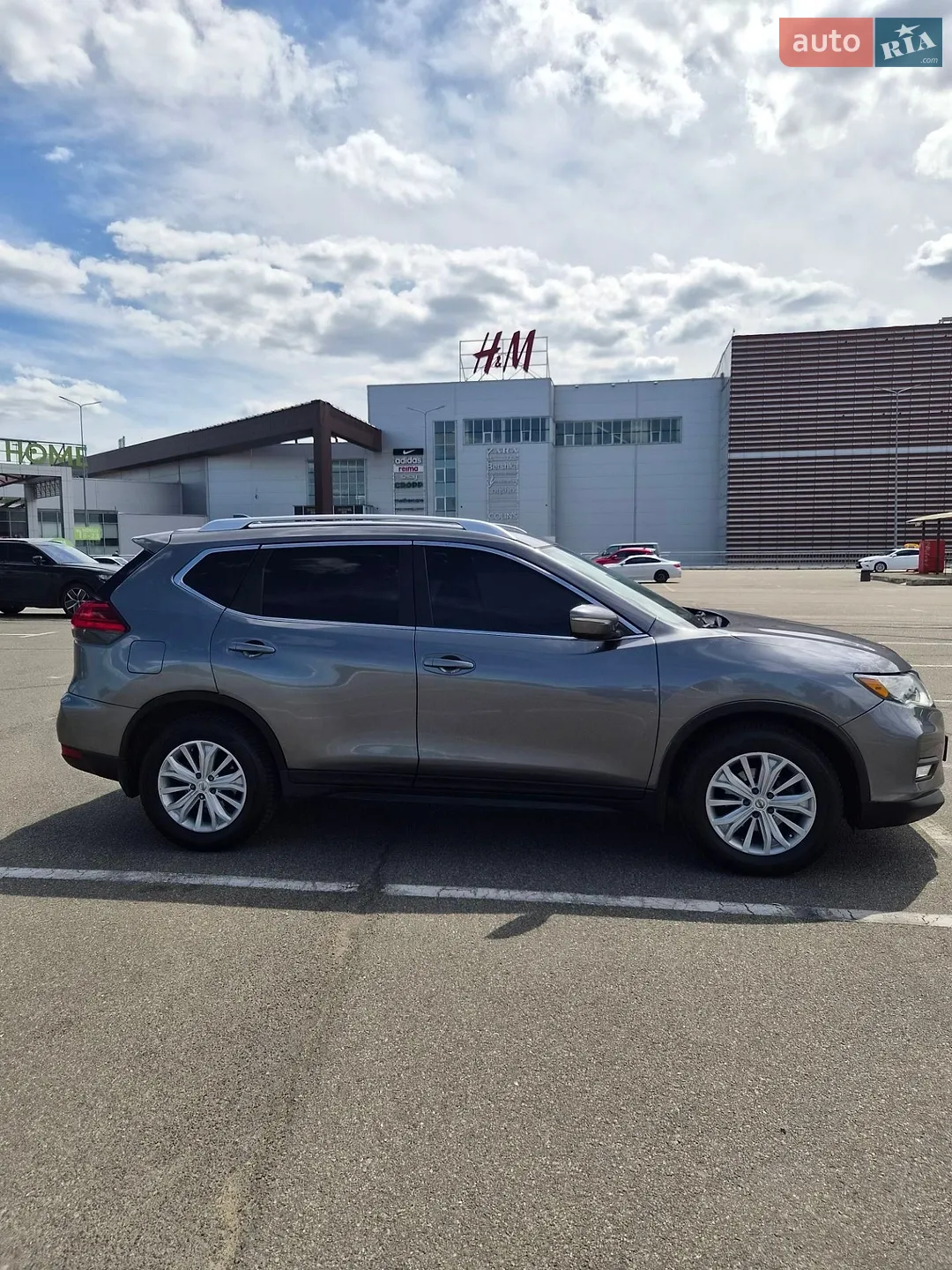 2017 Nissan Rogue - мініатюра 5