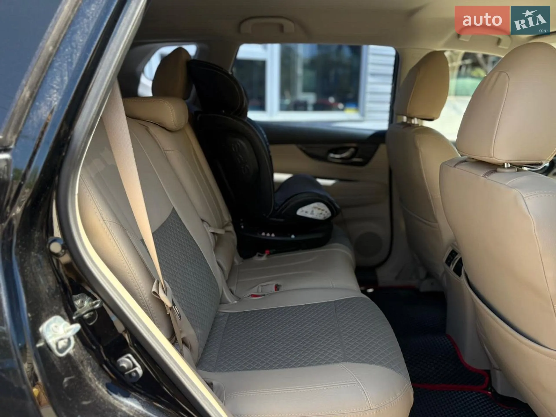 2017 Nissan Rogue - мініатюра 12