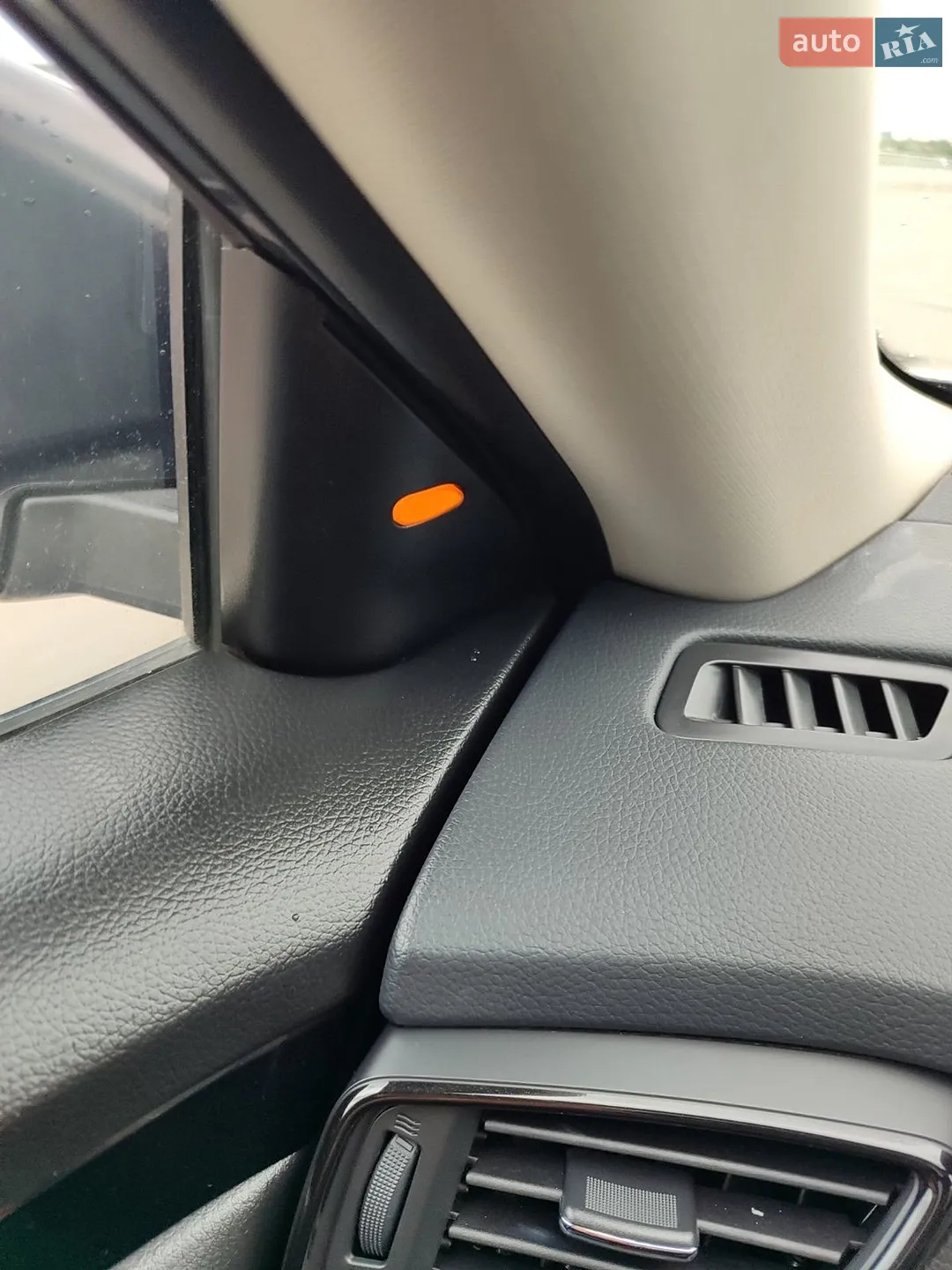 2018 Nissan Rogue - мініатюра 32