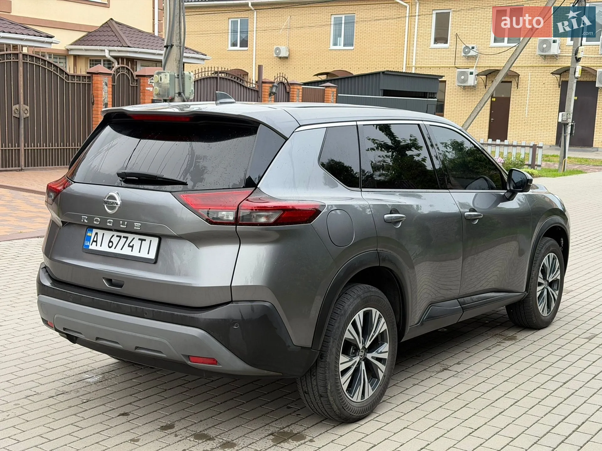 2021 Nissan Rogue - мініатюра 3