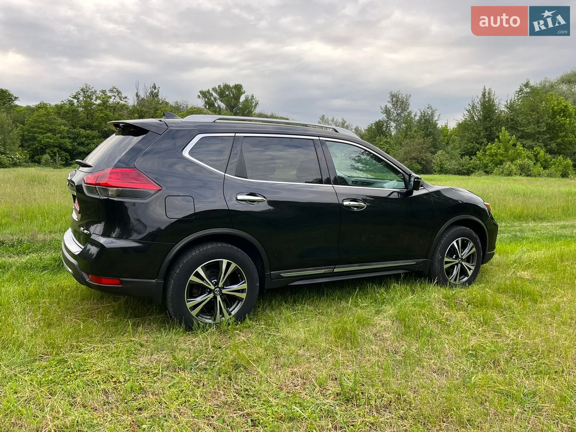 2017 Nissan Rogue - мініатюра 5