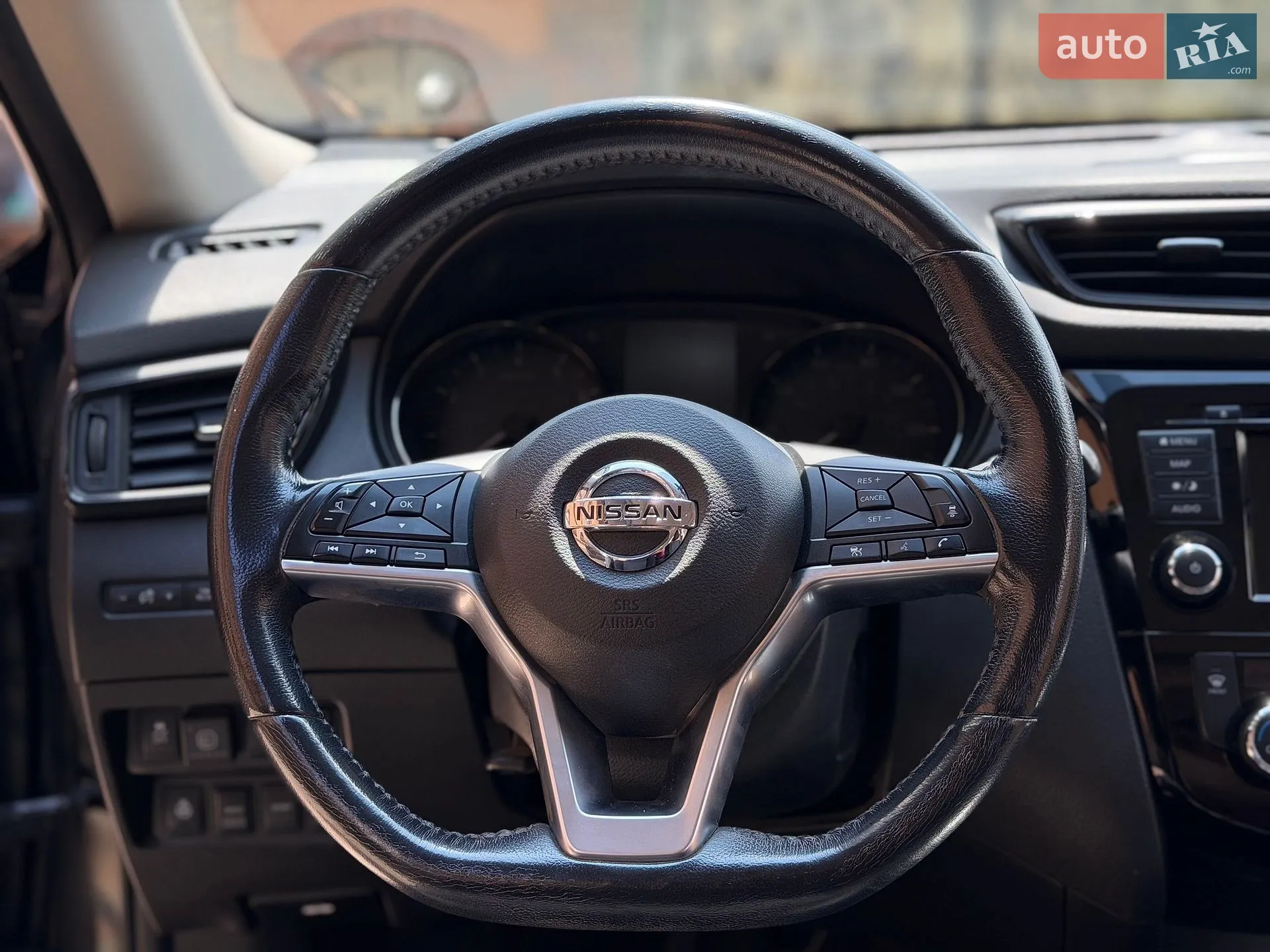 2018 Nissan Rogue - мініатюра 12