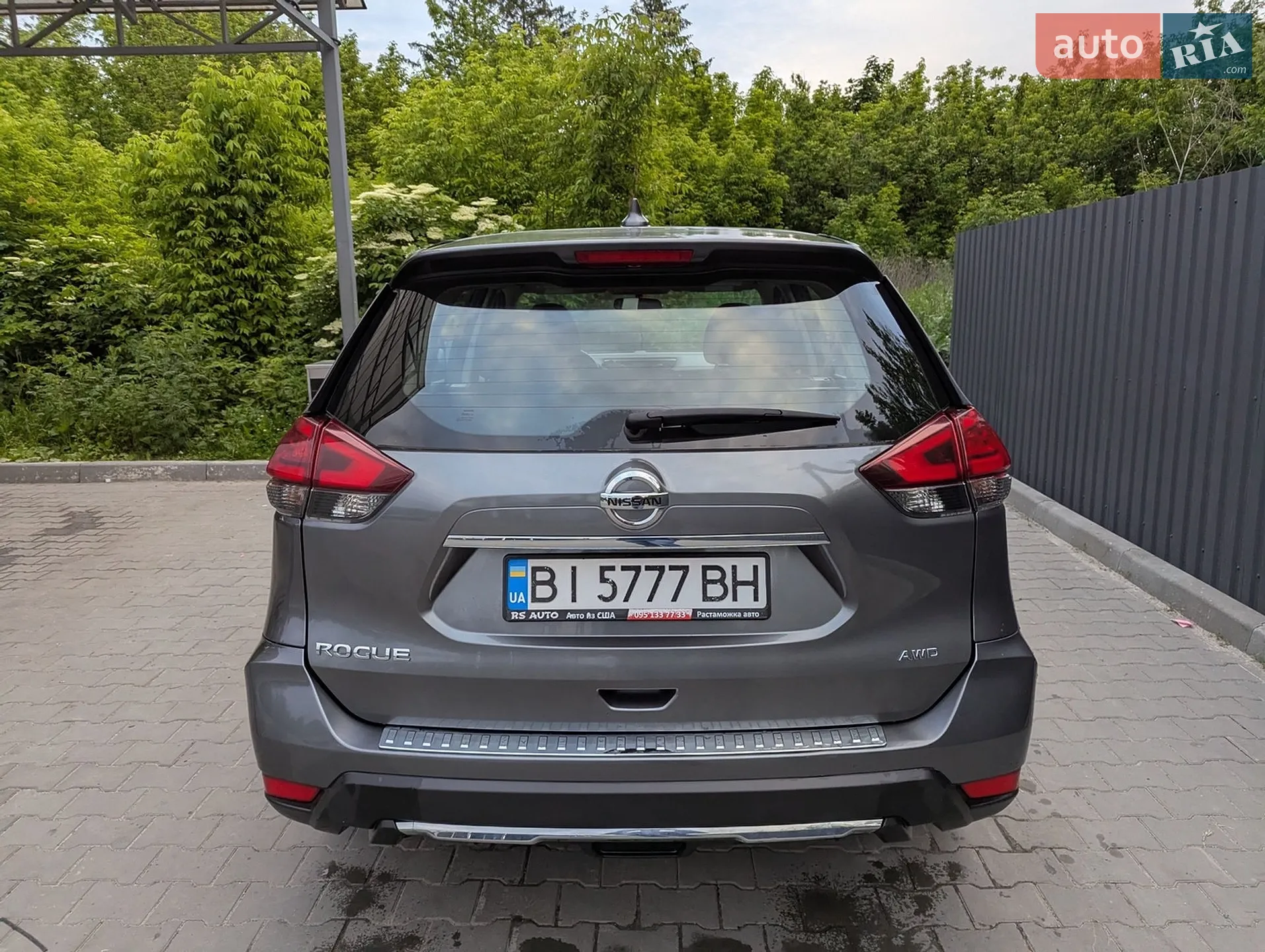 2017 Nissan Rogue - мініатюра 3