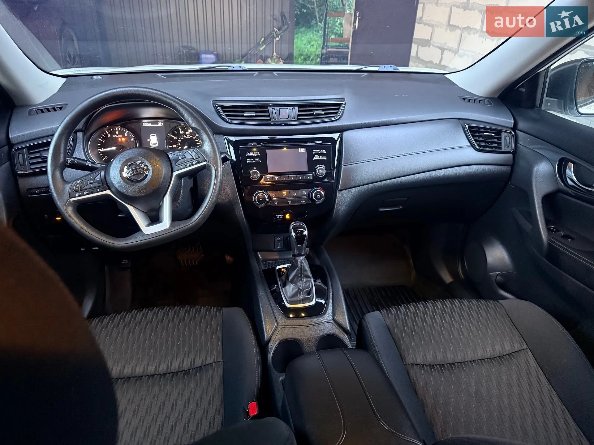 2017 Nissan Rogue - мініатюра 9
