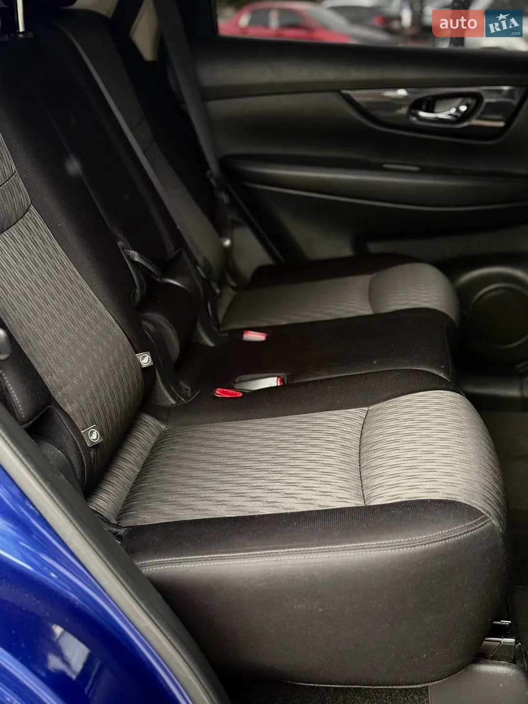 2016 Nissan Rogue - мініатюра 30