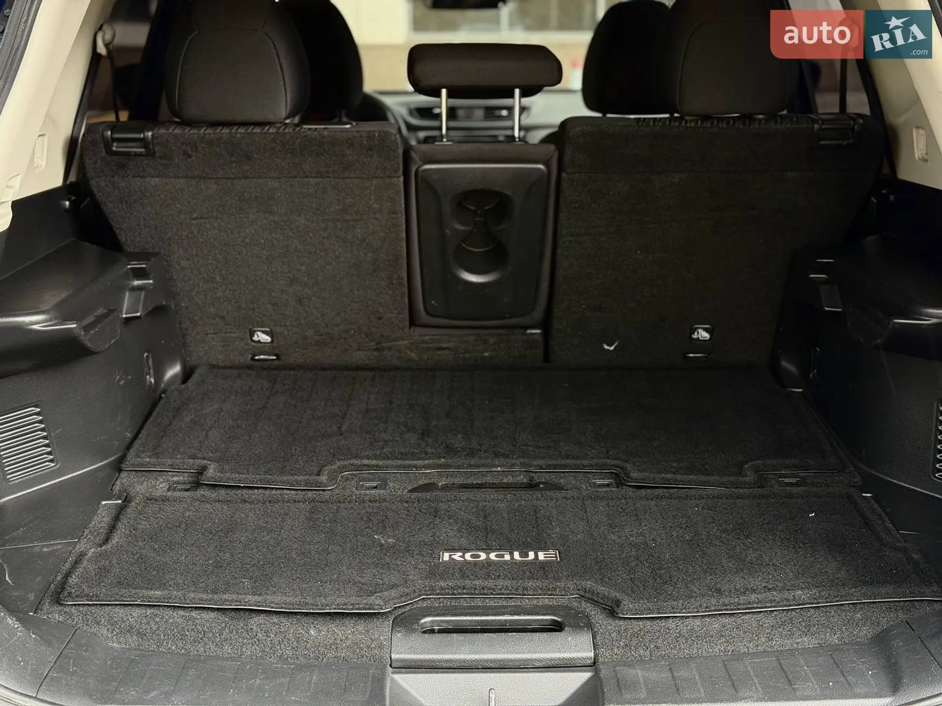 2016 Nissan Rogue - мініатюра 36