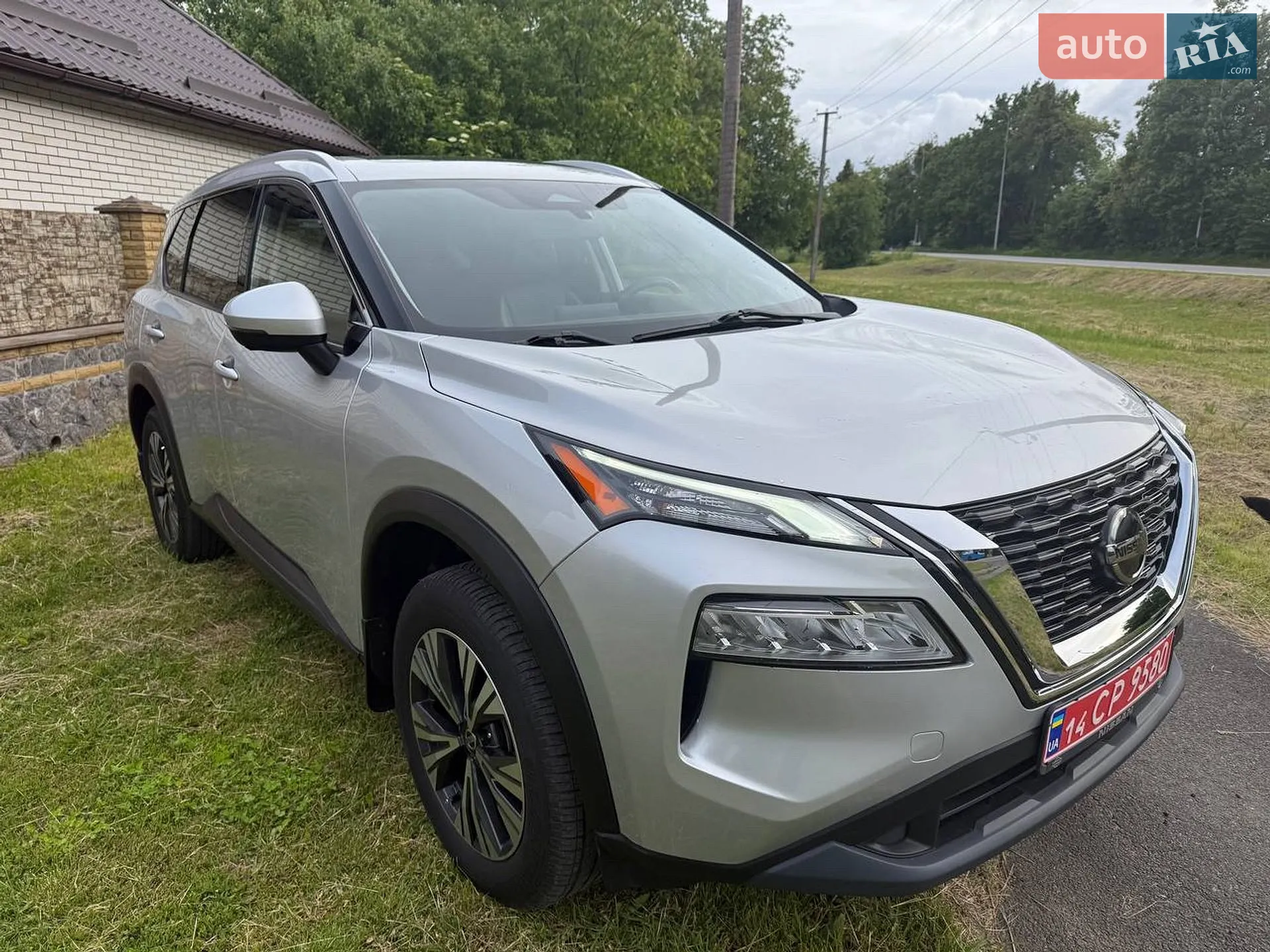 2020 Nissan Rogue - мініатюра 2