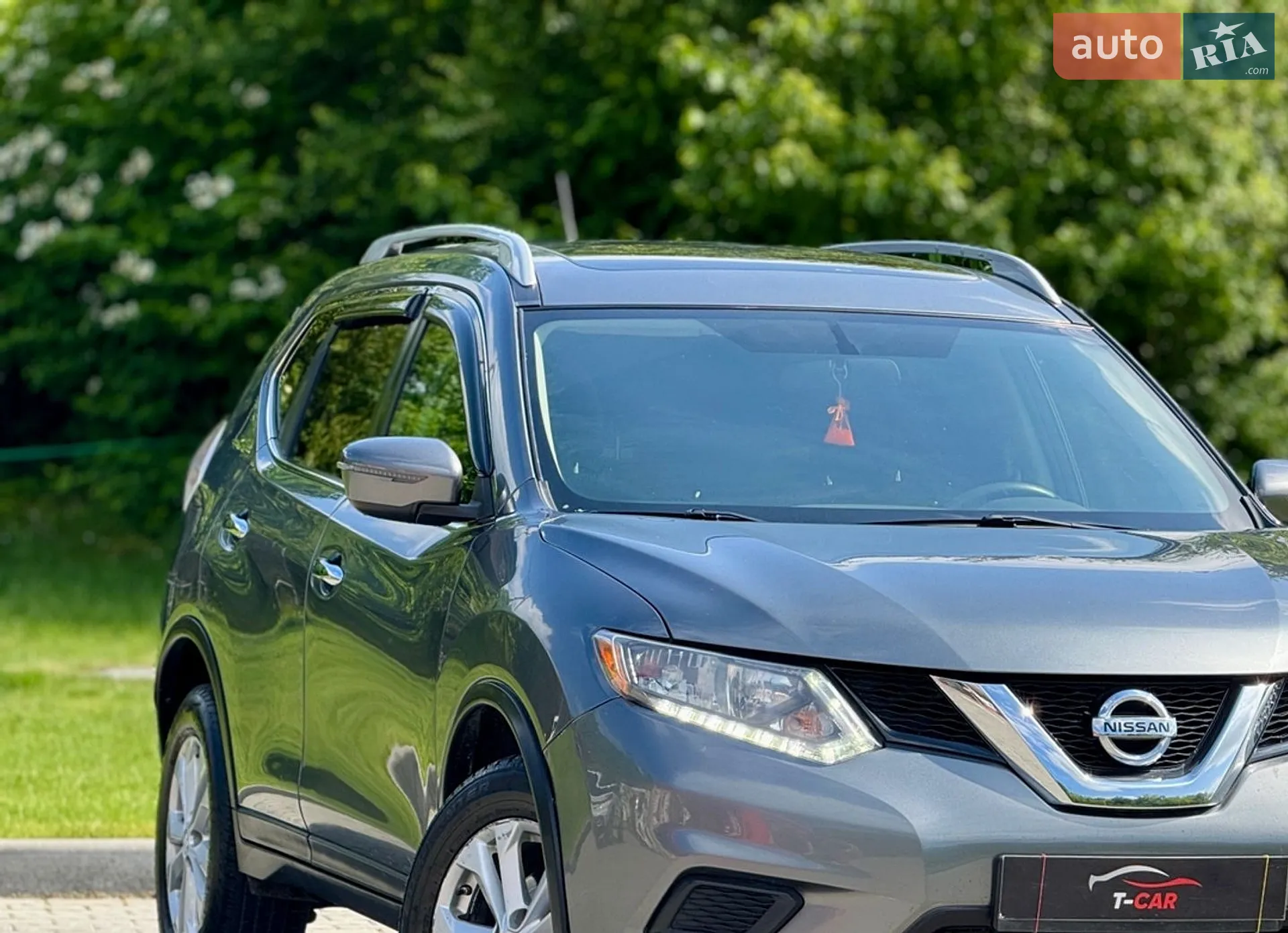 2015 Nissan Rogue - мініатюра 2
