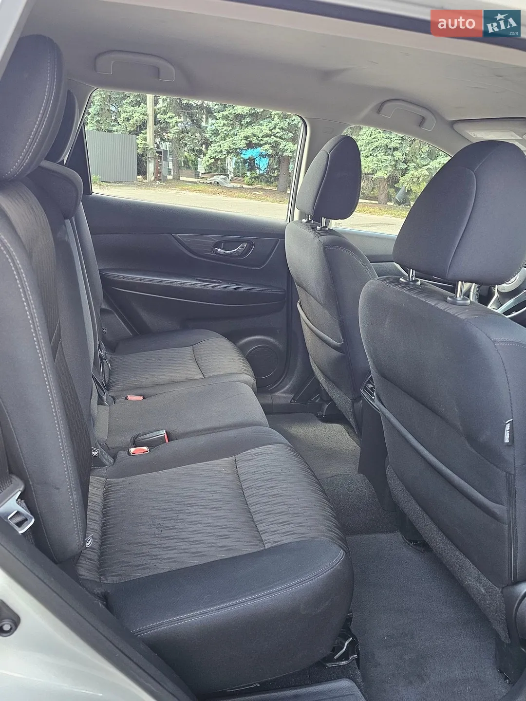 2017 Nissan Rogue - мініатюра 18