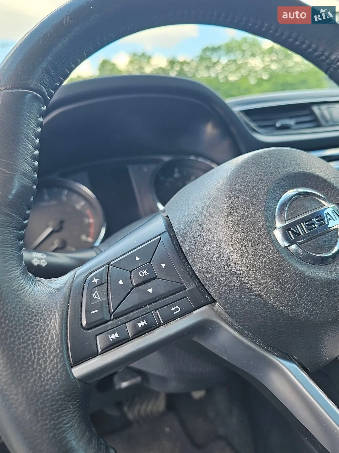 2017 Nissan Rogue - мініатюра 29