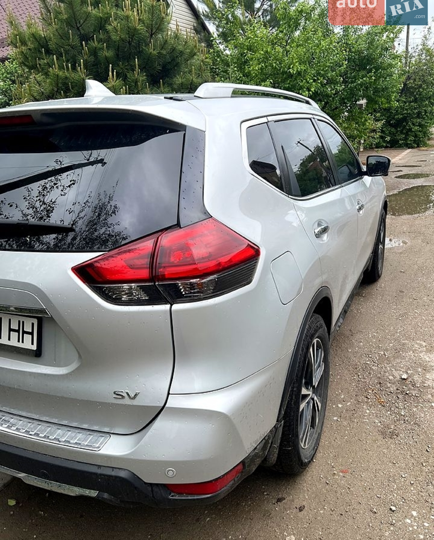 2019 Nissan Rogue - мініатюра 2