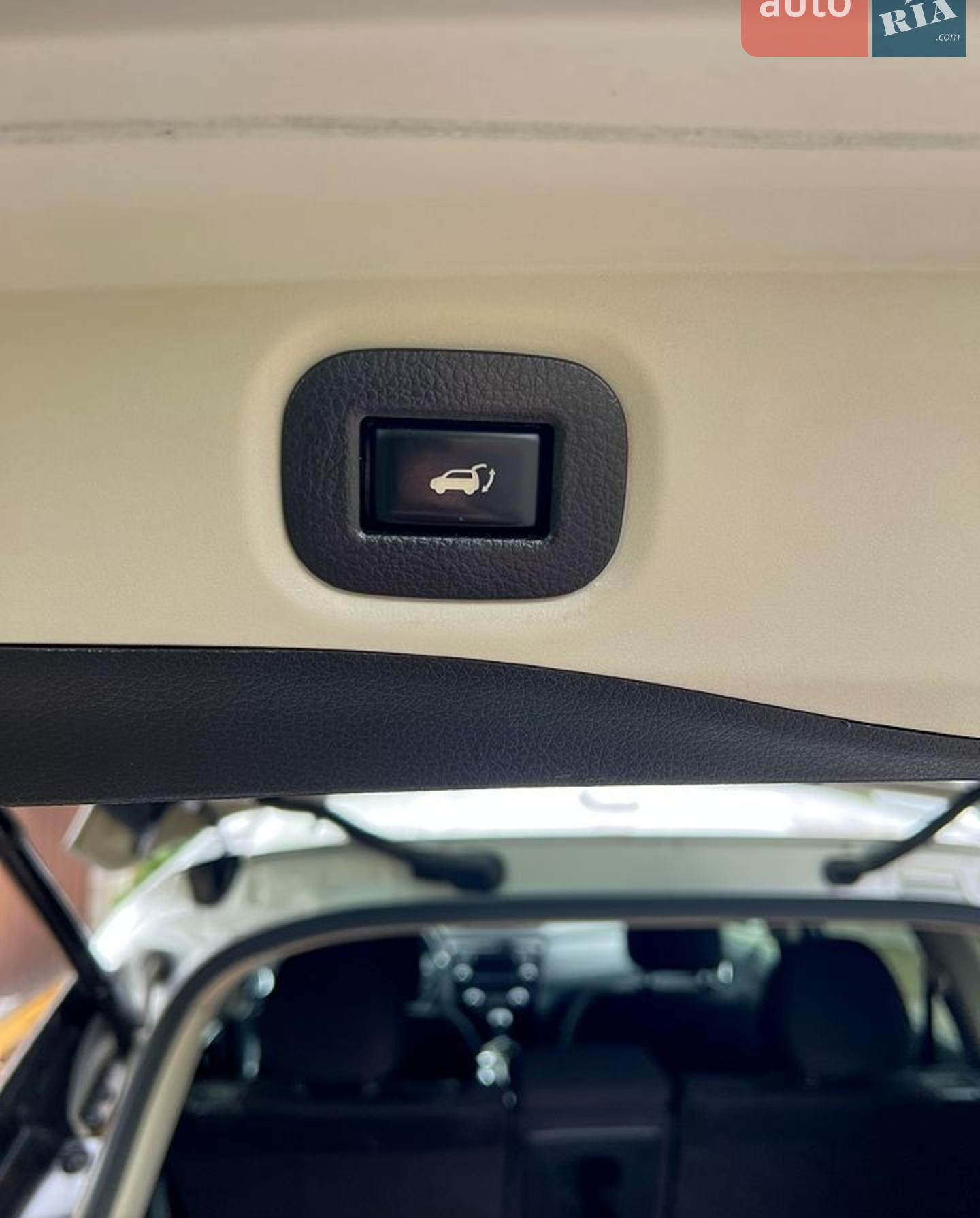 2019 Nissan Rogue - мініатюра 10