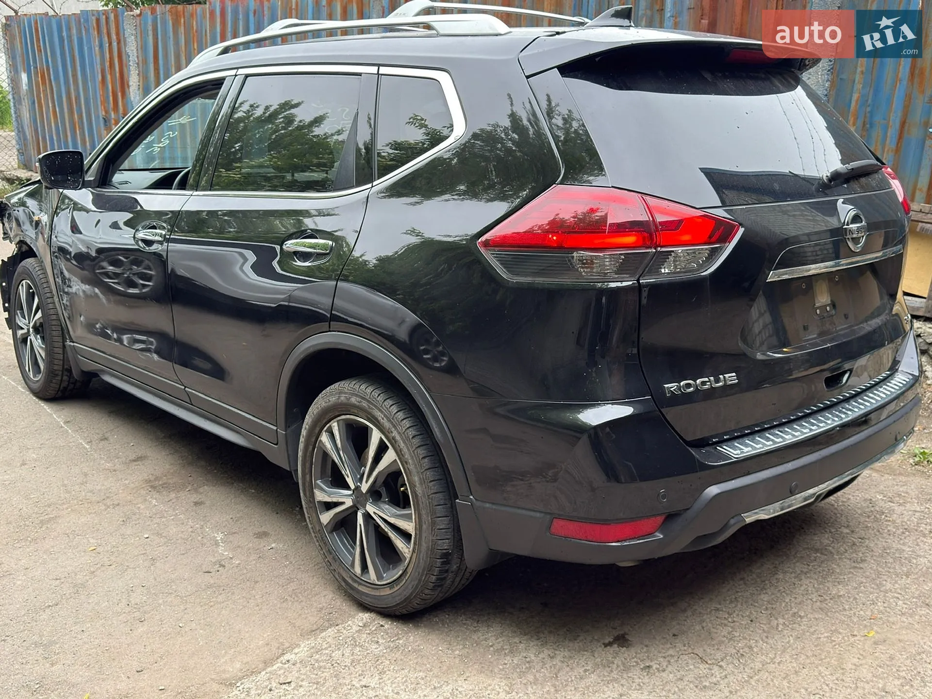 2018 Nissan Rogue - фото 1