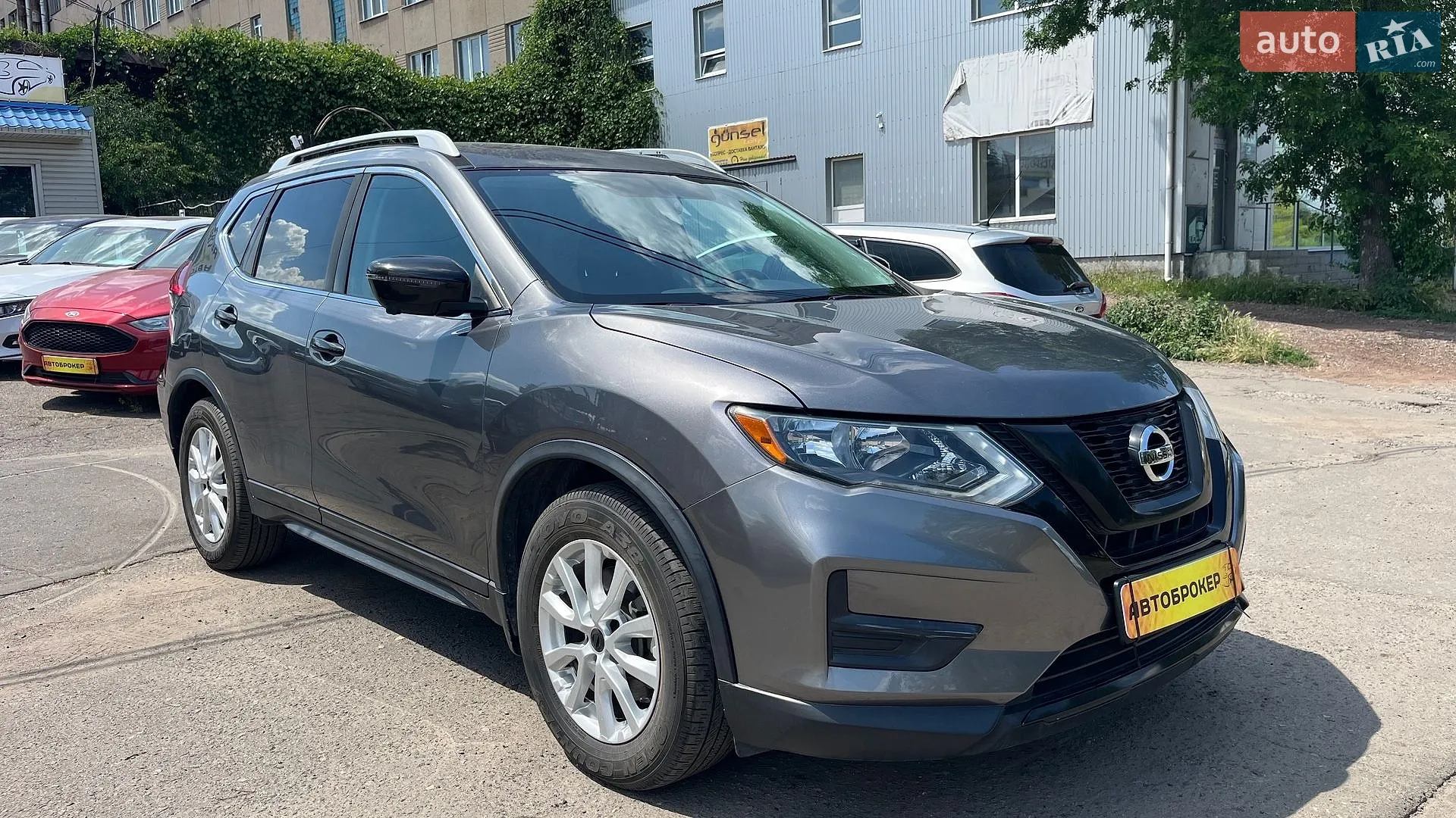 2017 Nissan Rogue - мініатюра 3