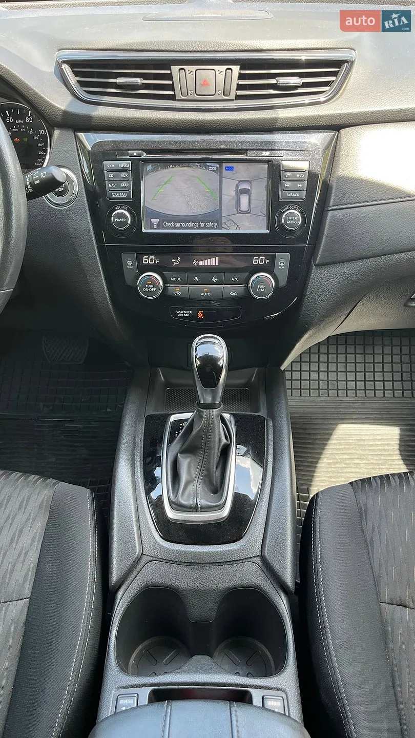 2017 Nissan Rogue - мініатюра 16