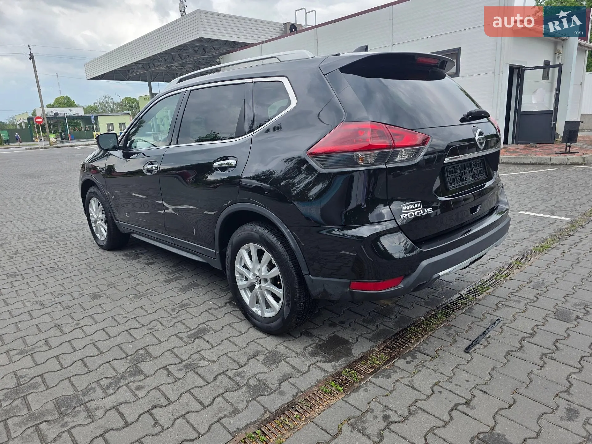 2018 Nissan Rogue - мініатюра 10