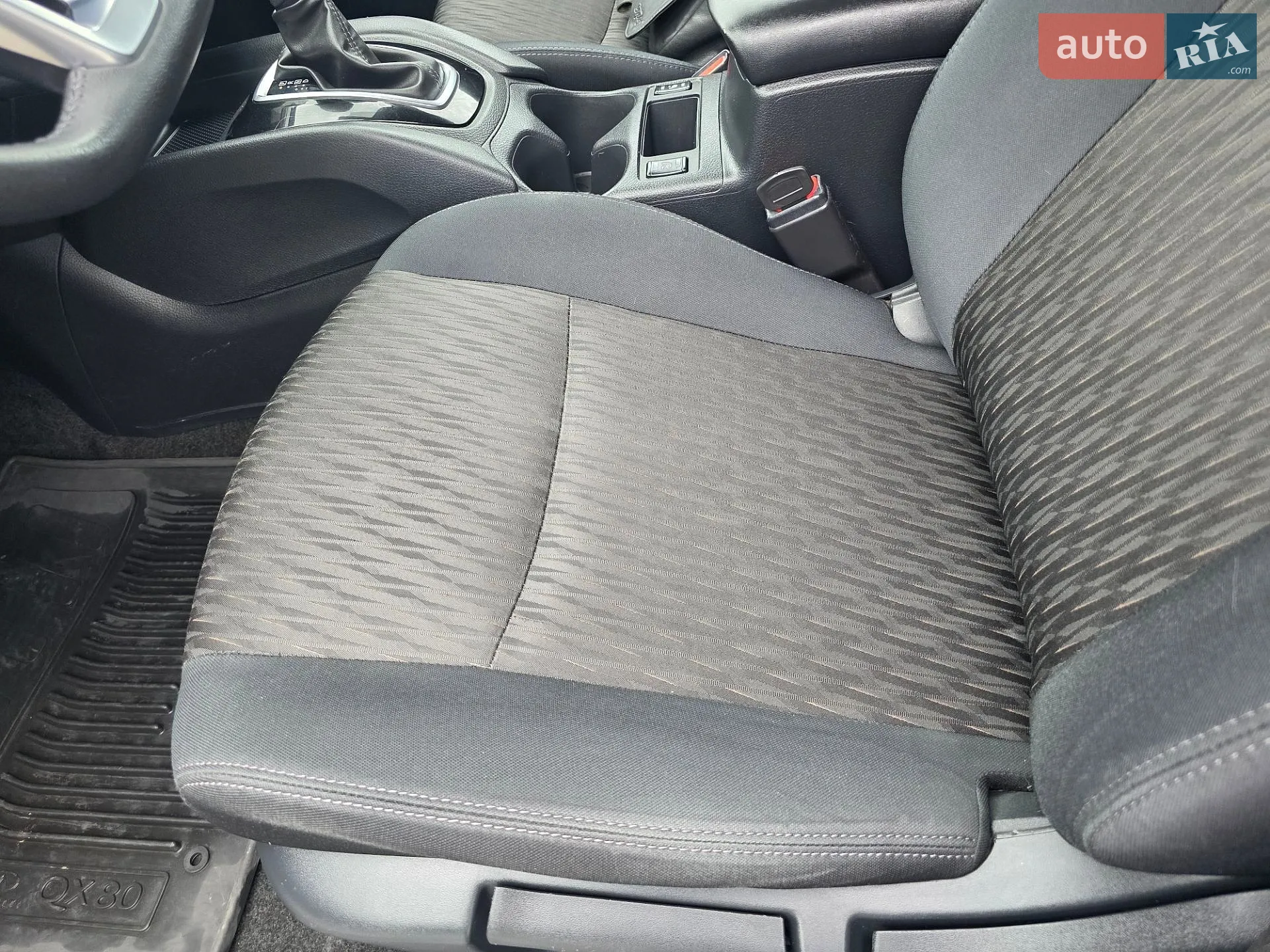 2018 Nissan Rogue - мініатюра 31