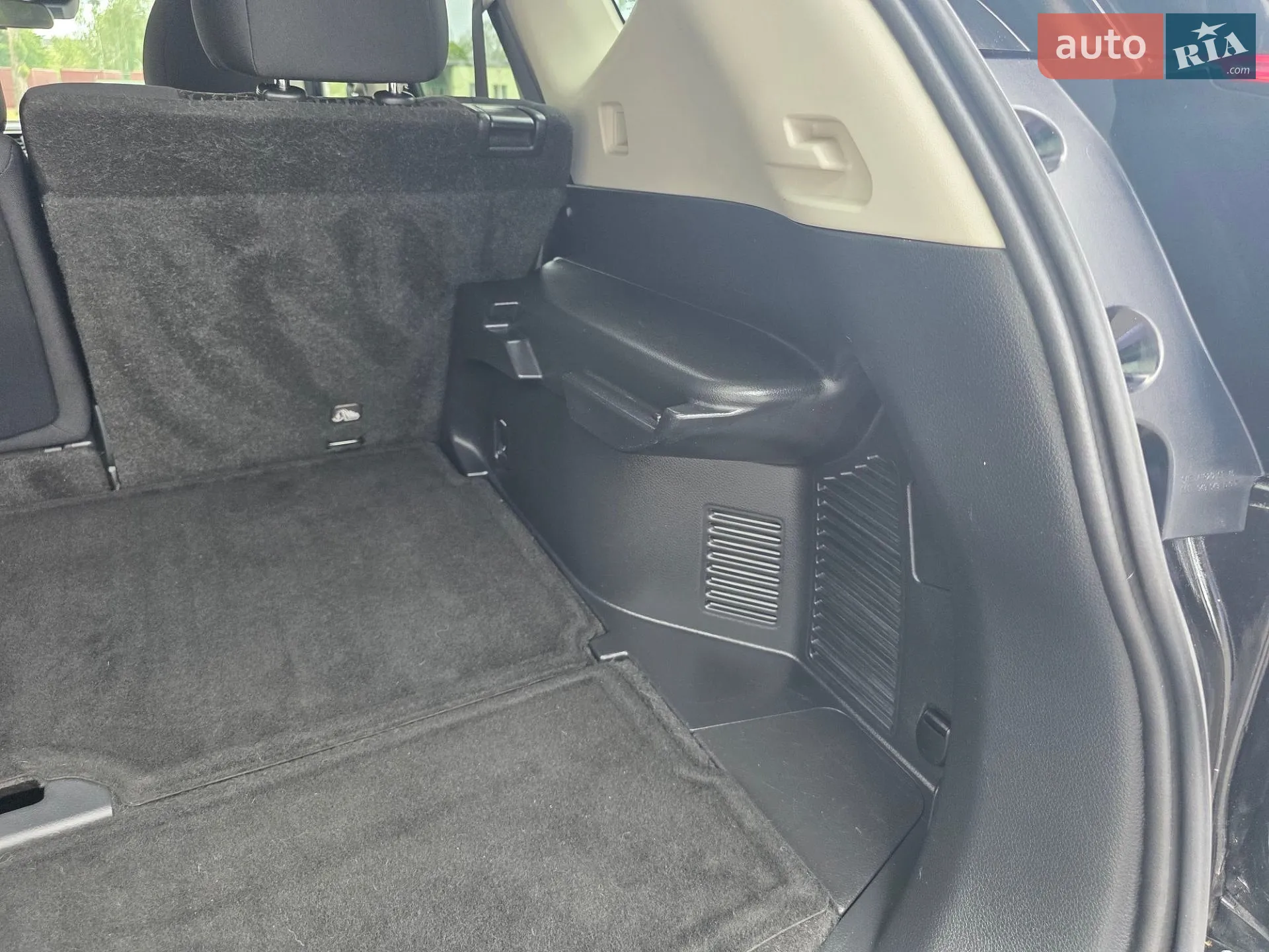 2018 Nissan Rogue - мініатюра 40