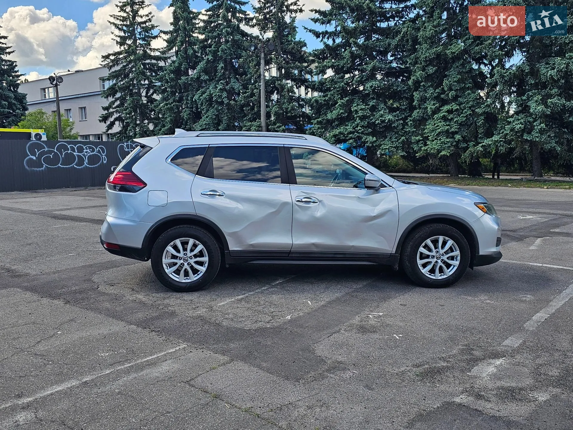 2017 Nissan Rogue - мініатюра 10