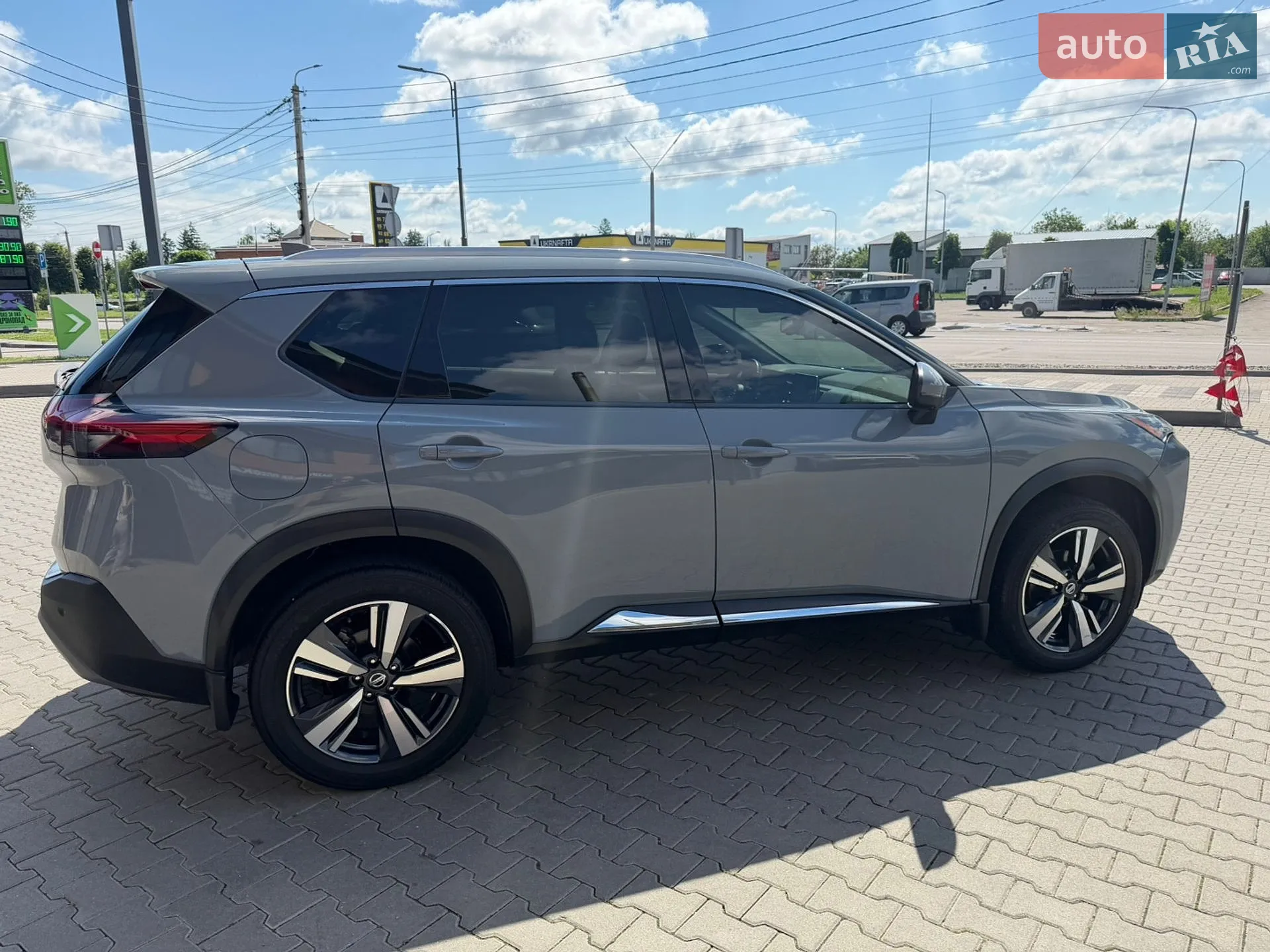 2021 Nissan Rogue - мініатюра 5